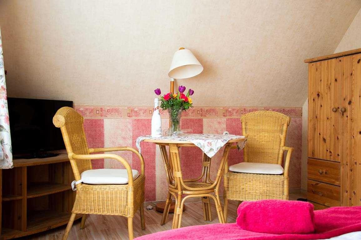 Double Room with Bathroom photo 2