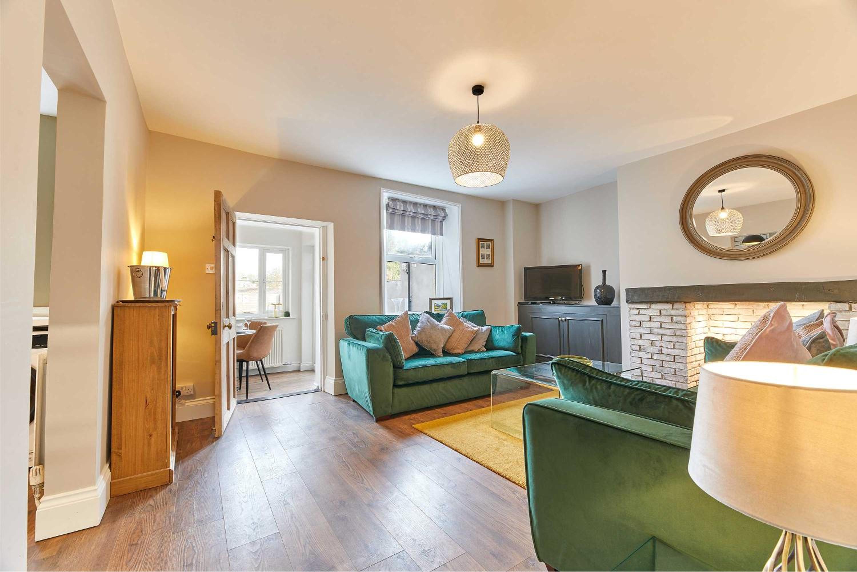 Two-Bedroom House photo 2