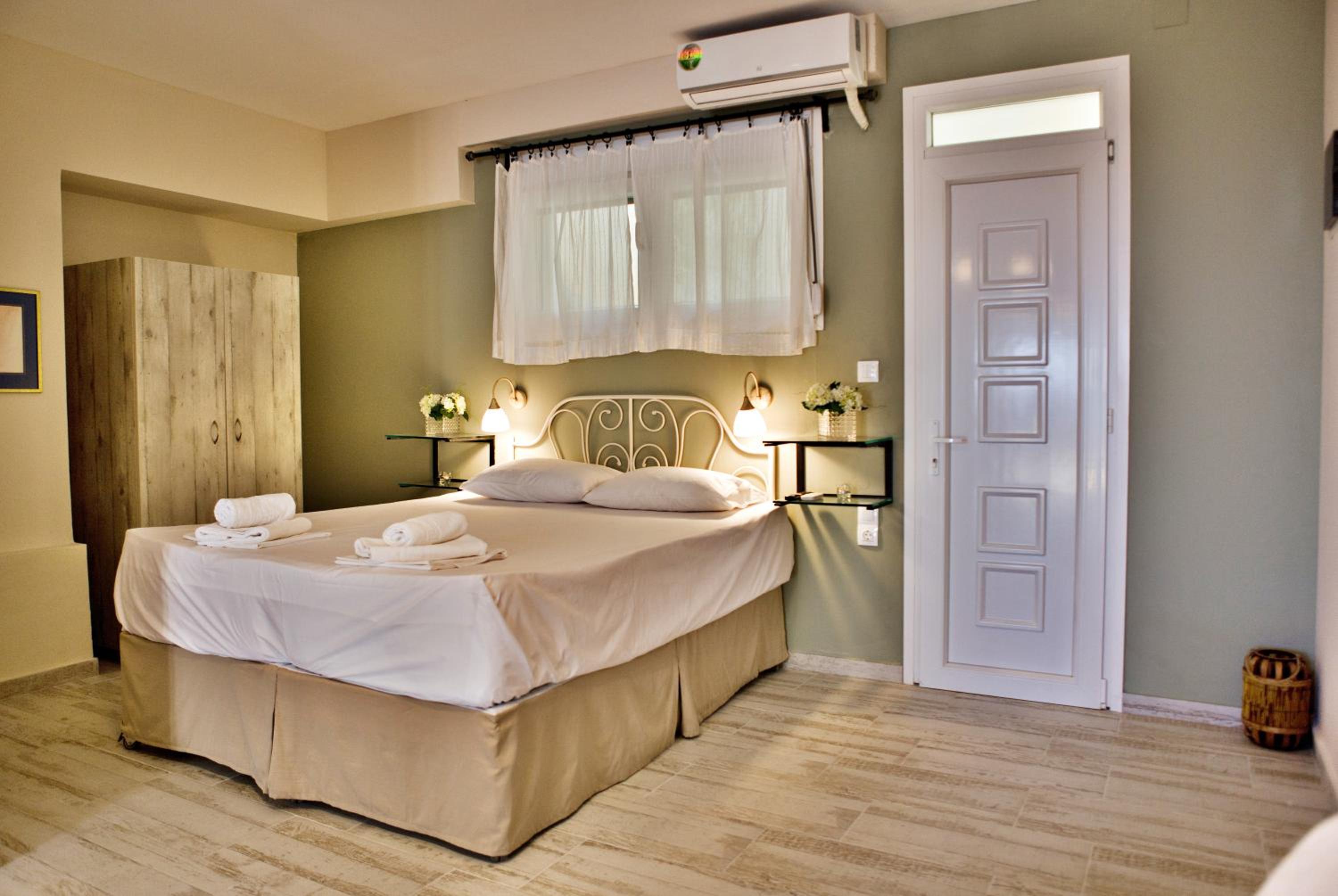 Economy Quadruple Room