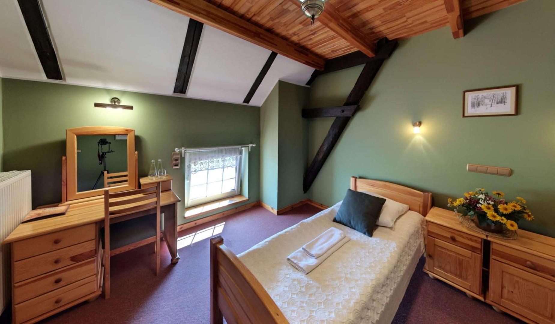 Single Room photo 2