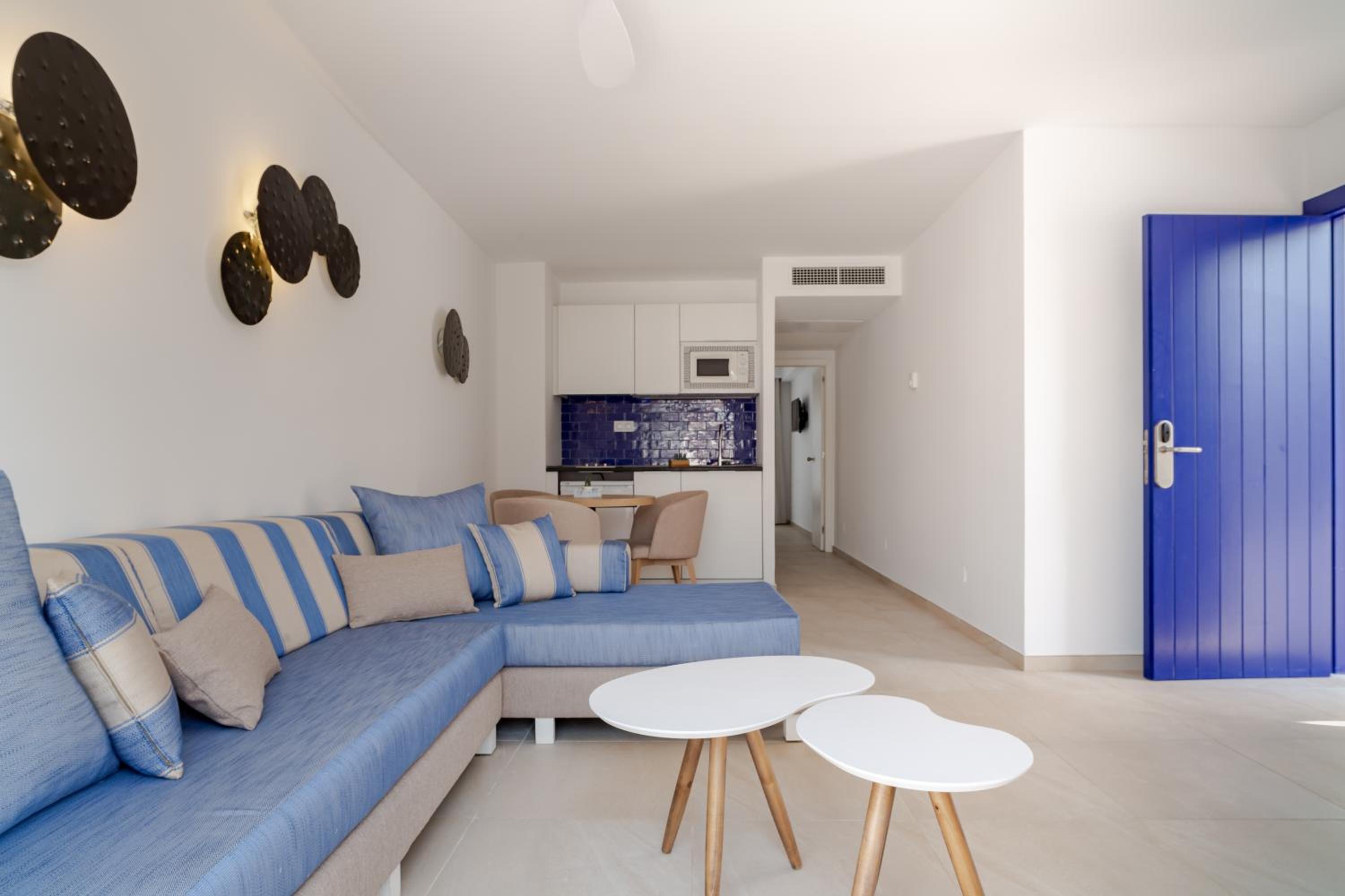 Apartamento con vista a la piscina