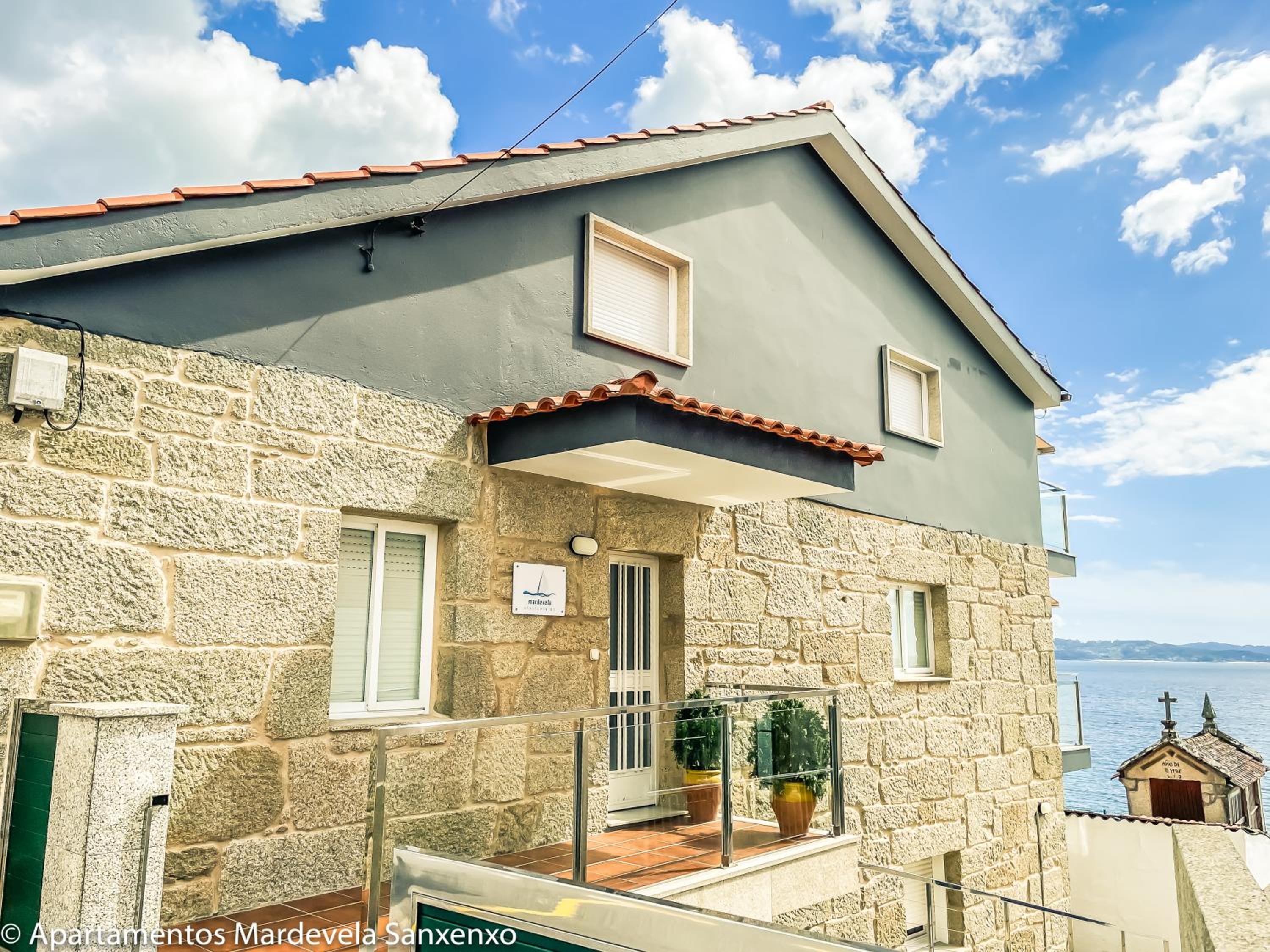 Apartment with Sea View photo 3