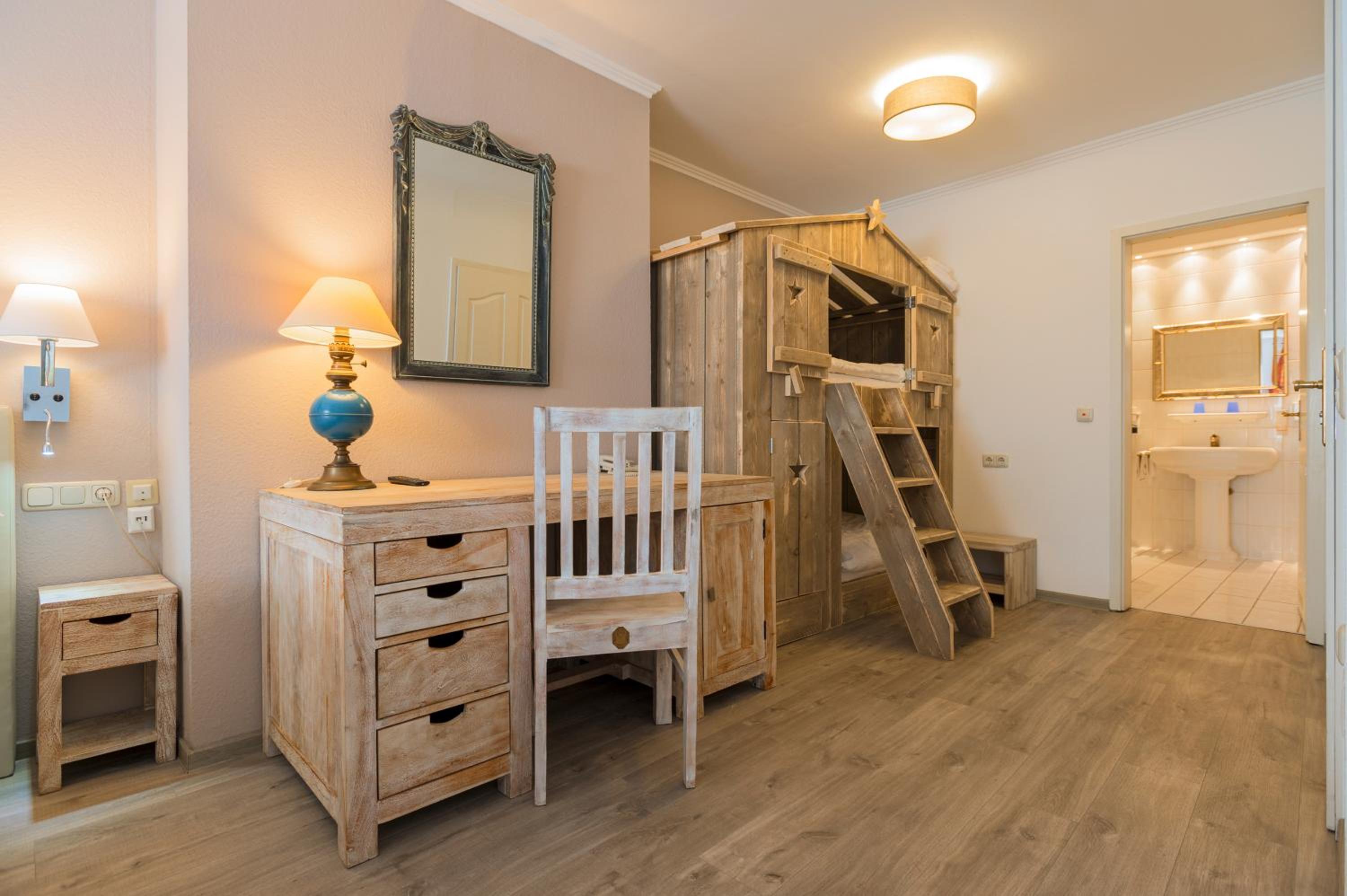 Family Room with Bath - Photo 1