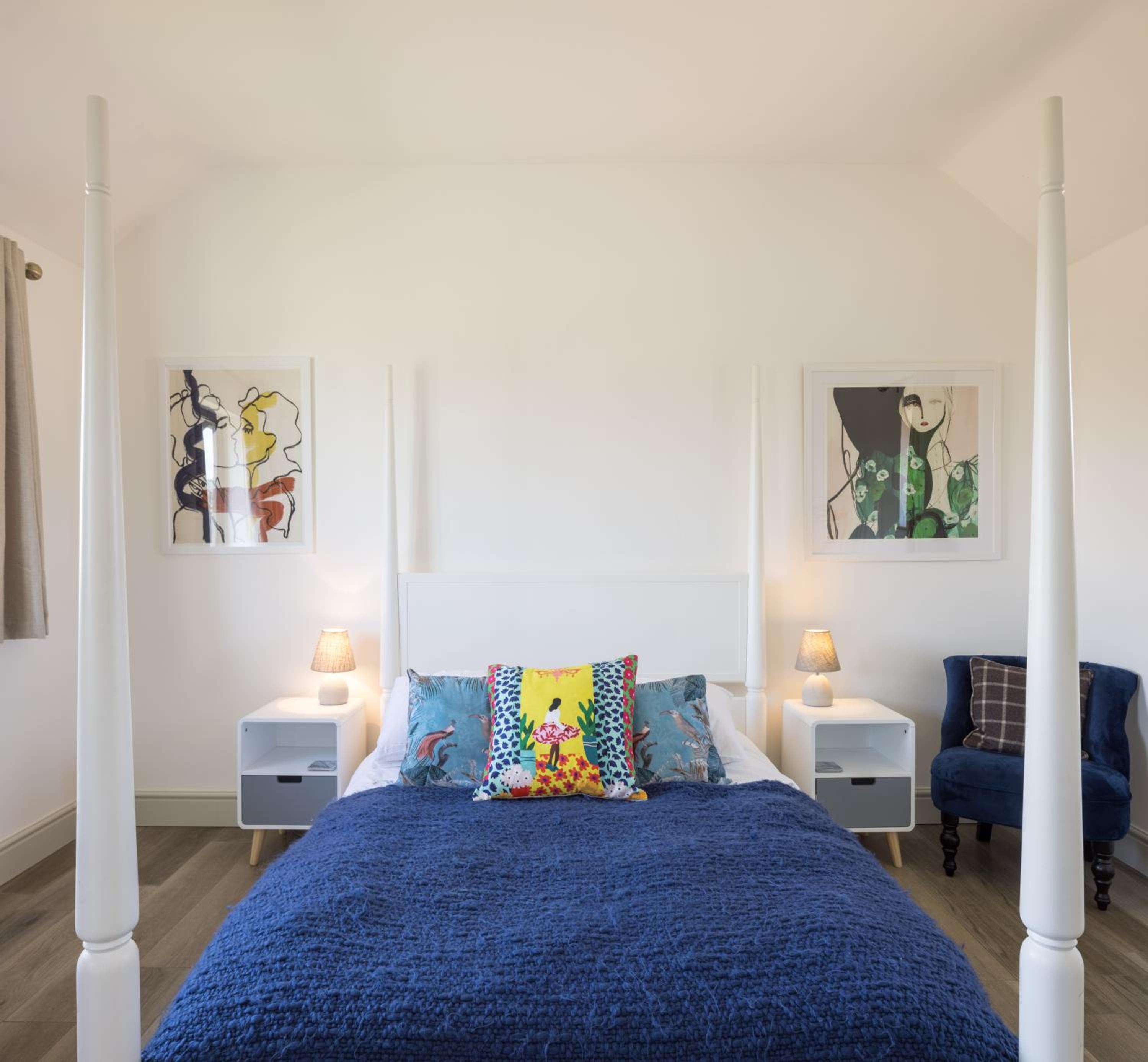 Two-Bedroom Apartment - Photo 38