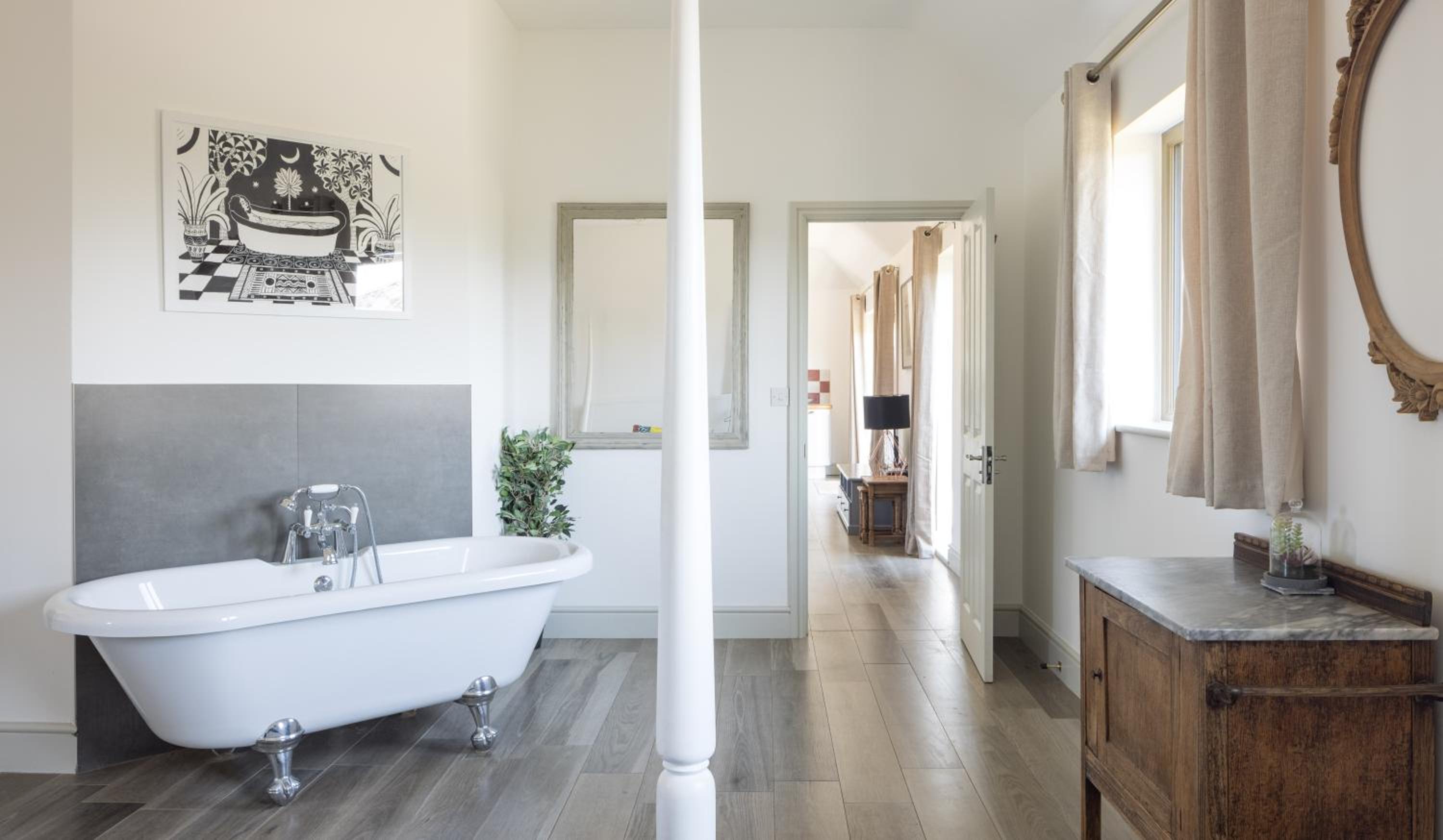 Two-Bedroom Apartment - Photo 10