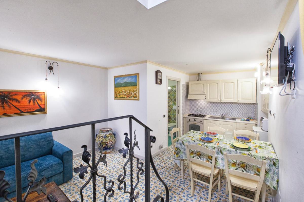 One-Bedroom Apartment - Split Level