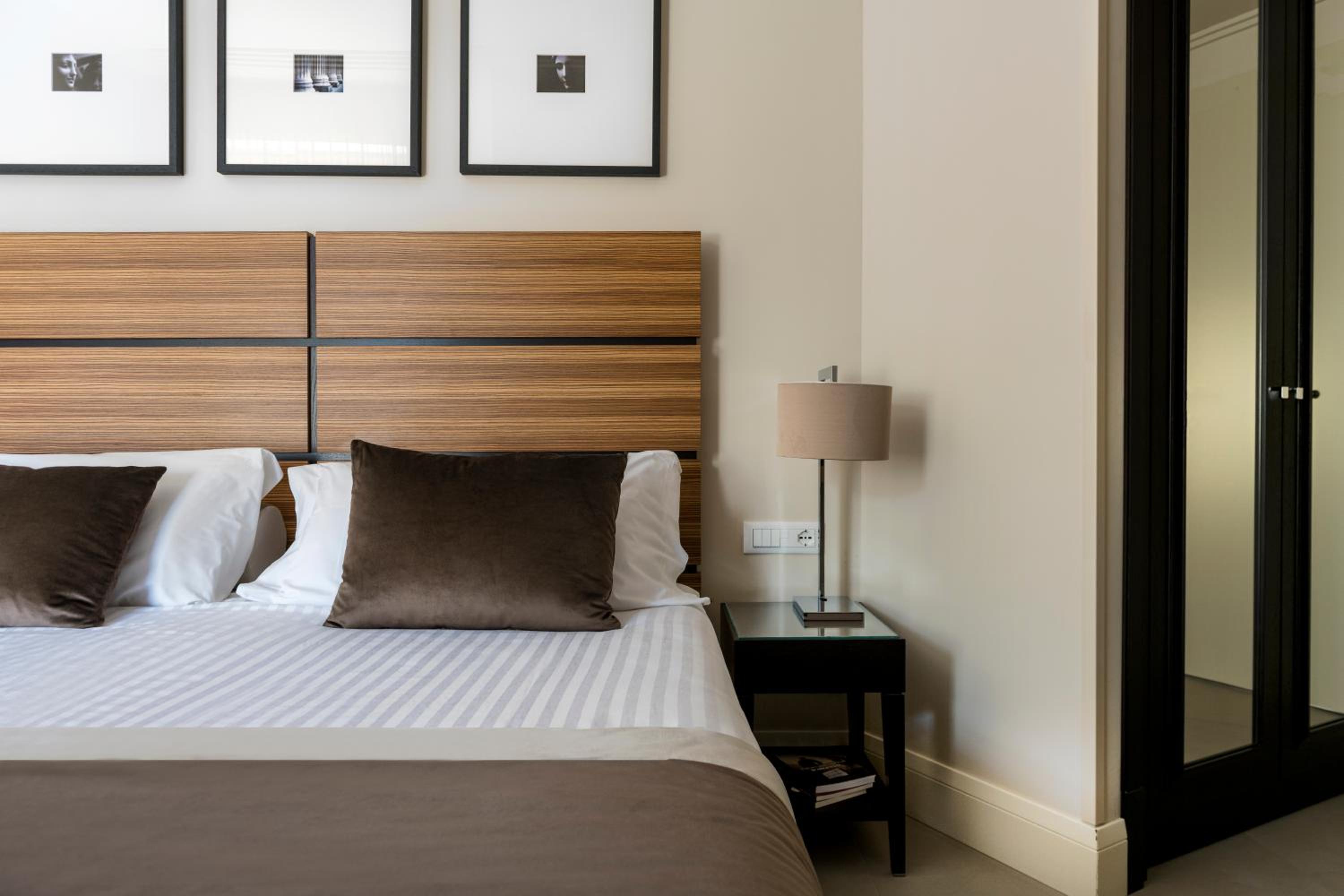 Deluxe Quadruple Room - Photo 4