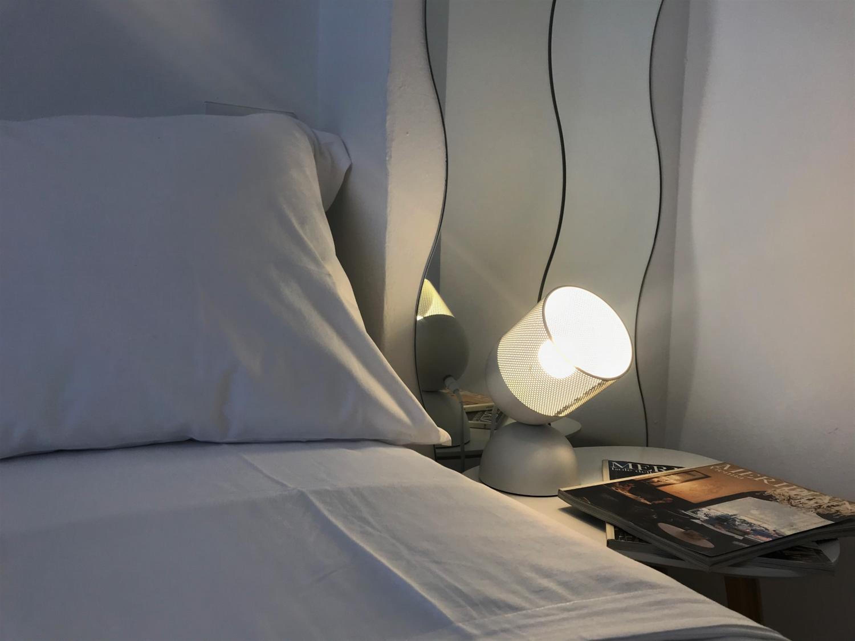 Double Room with Private Bathroom - Photo 1