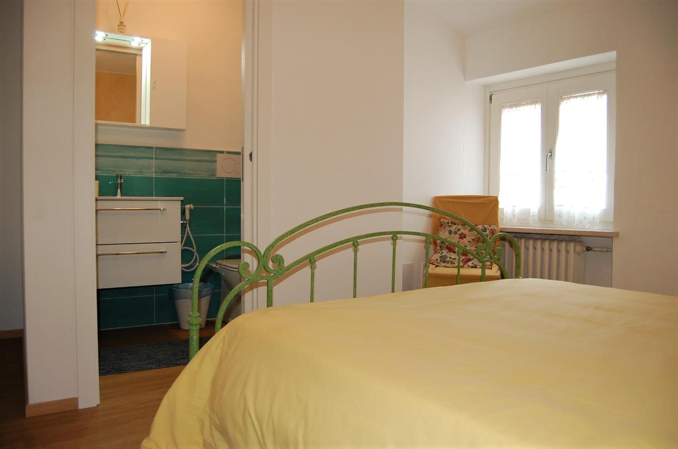 Triple Room - Photo 12