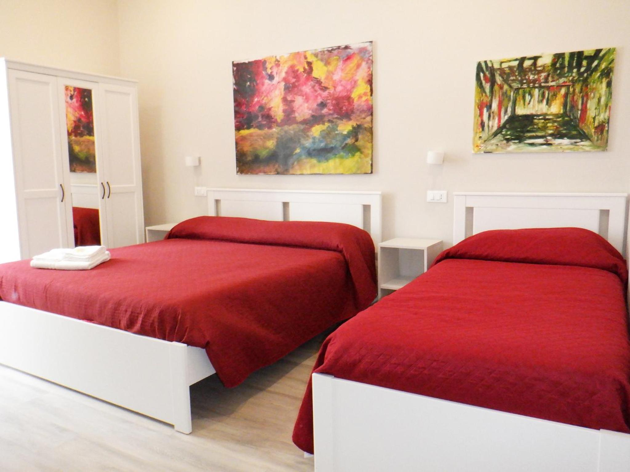 Triple Room with Private Bathroom - Photo 1