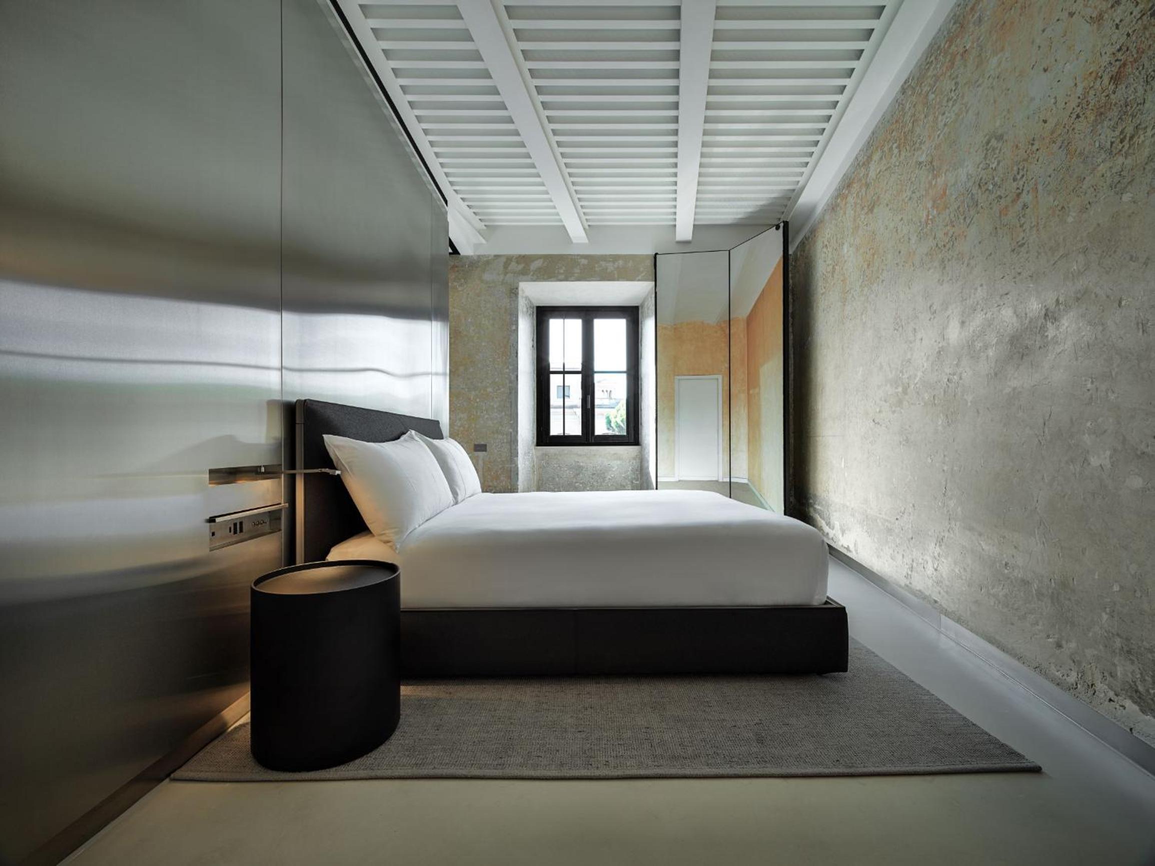 Penthouse Apartment