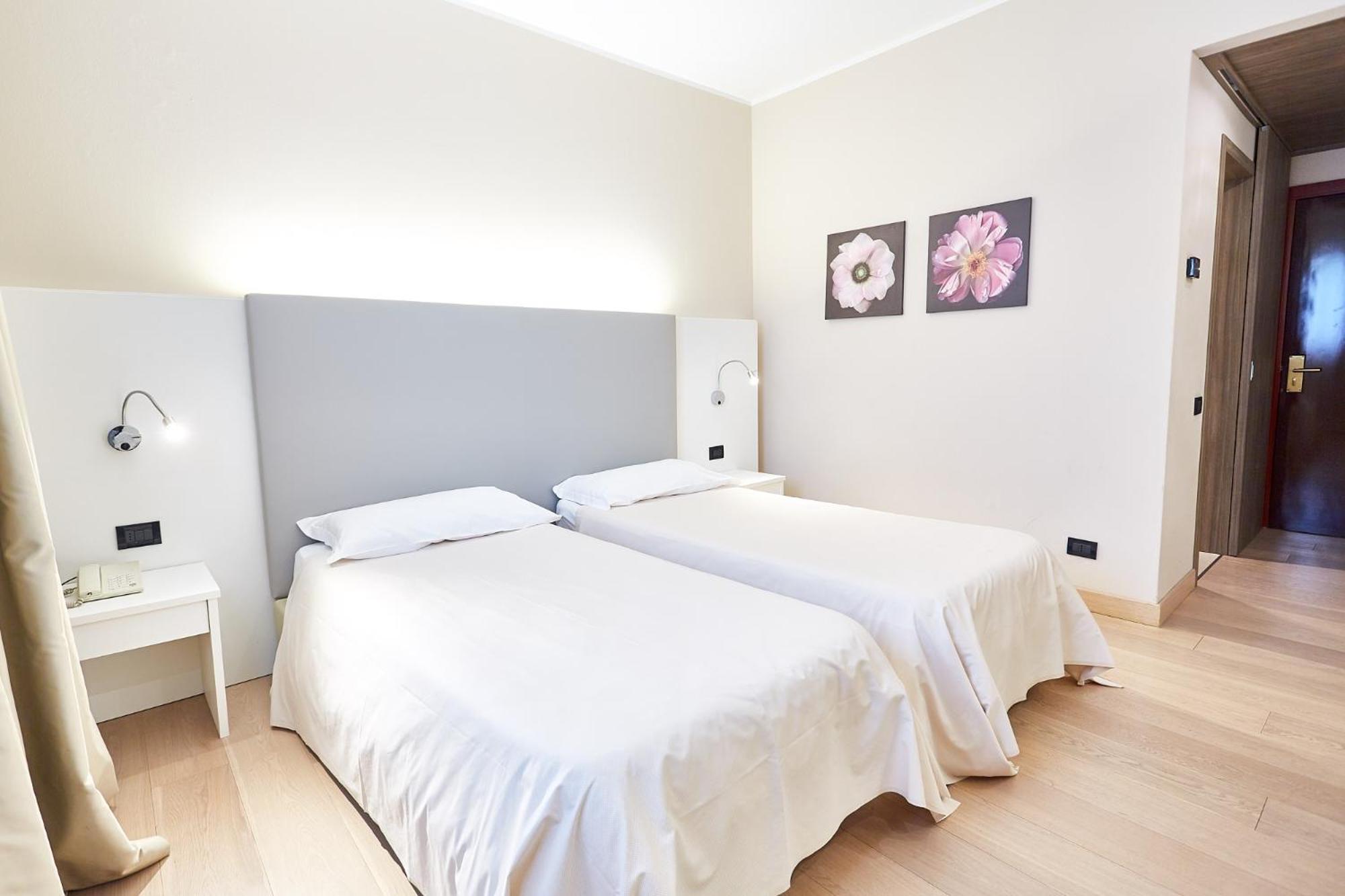 Twin Room photo 2