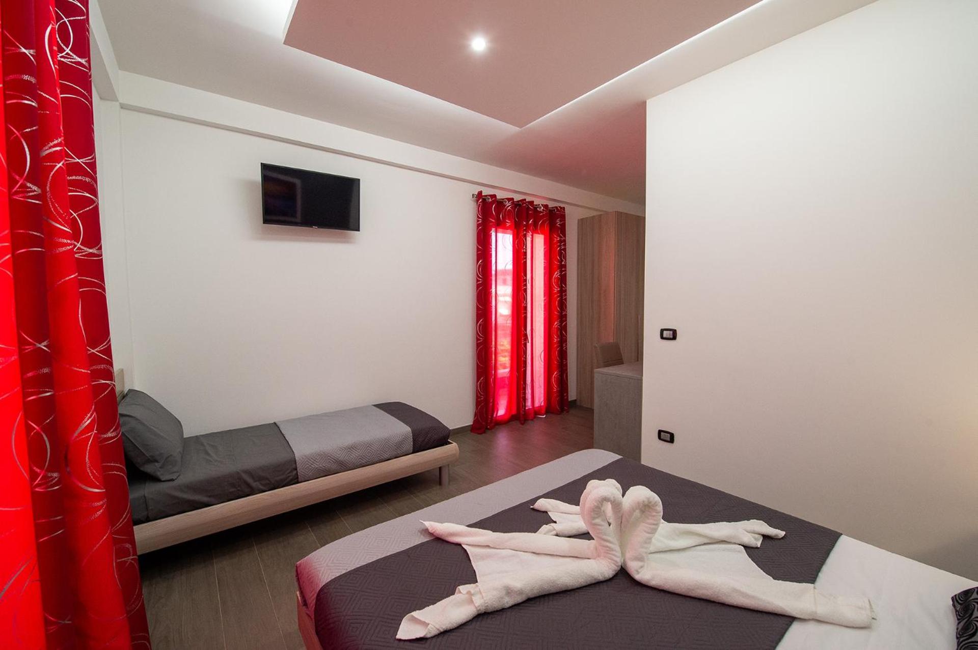 Triple Room - Photo 2