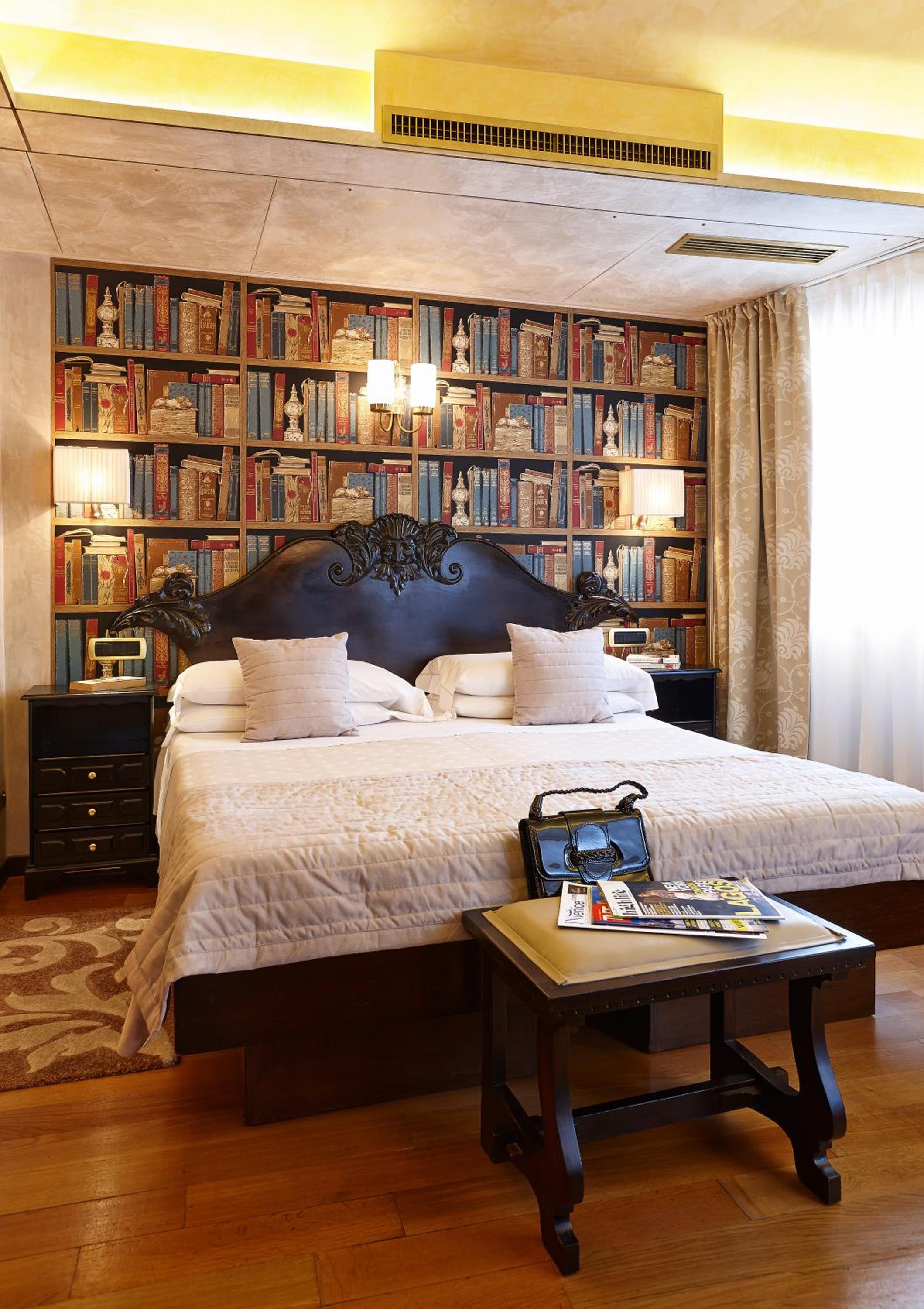 Classic Double or Twin Room - Photo 1