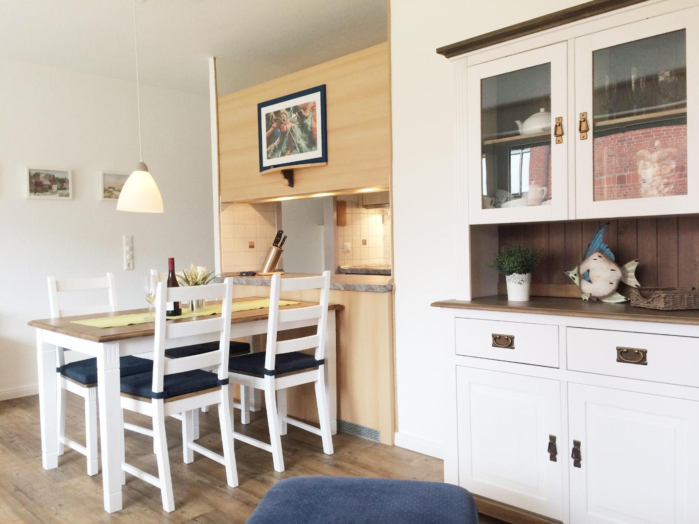 Apartment with Terrace photo 3