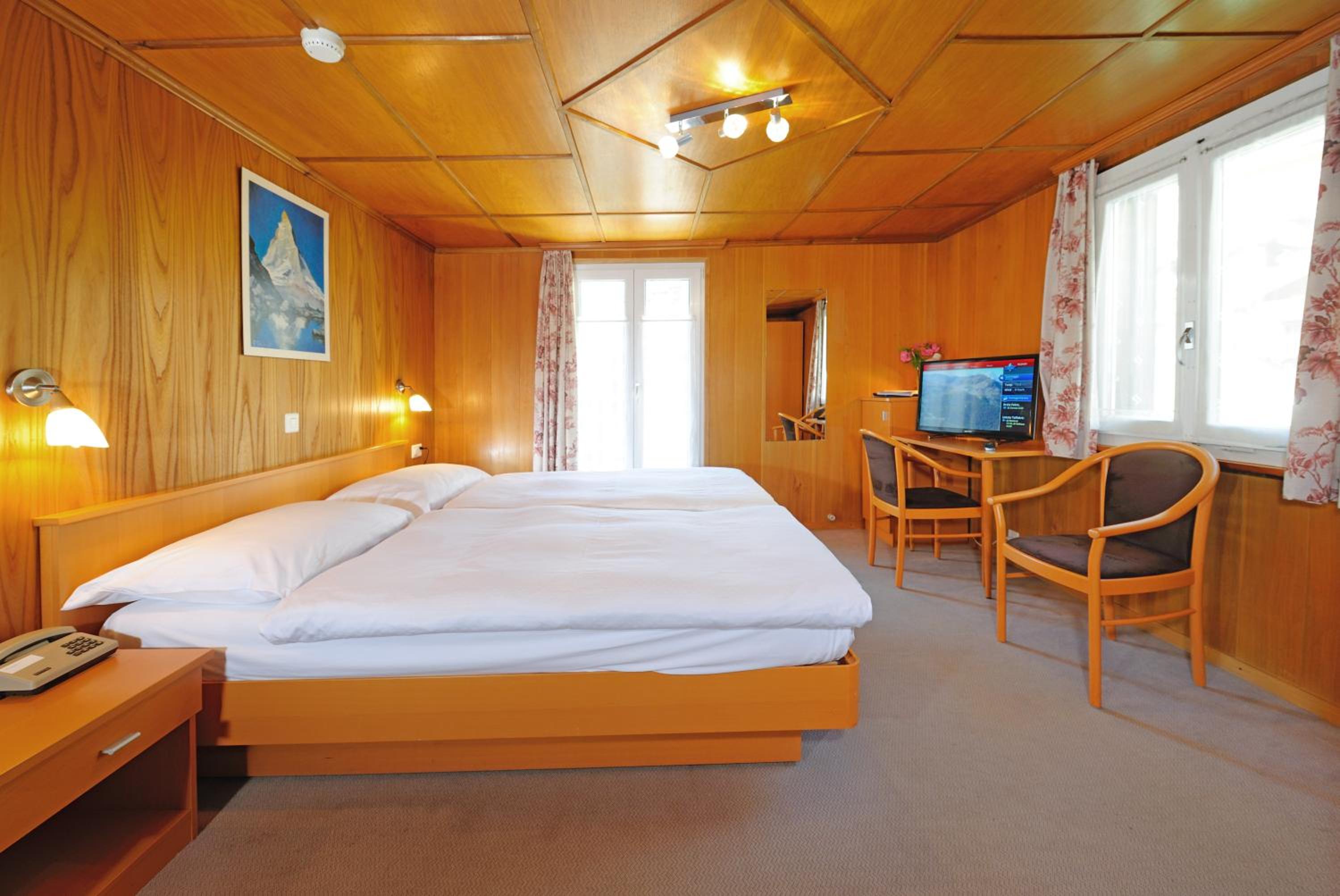 Available room