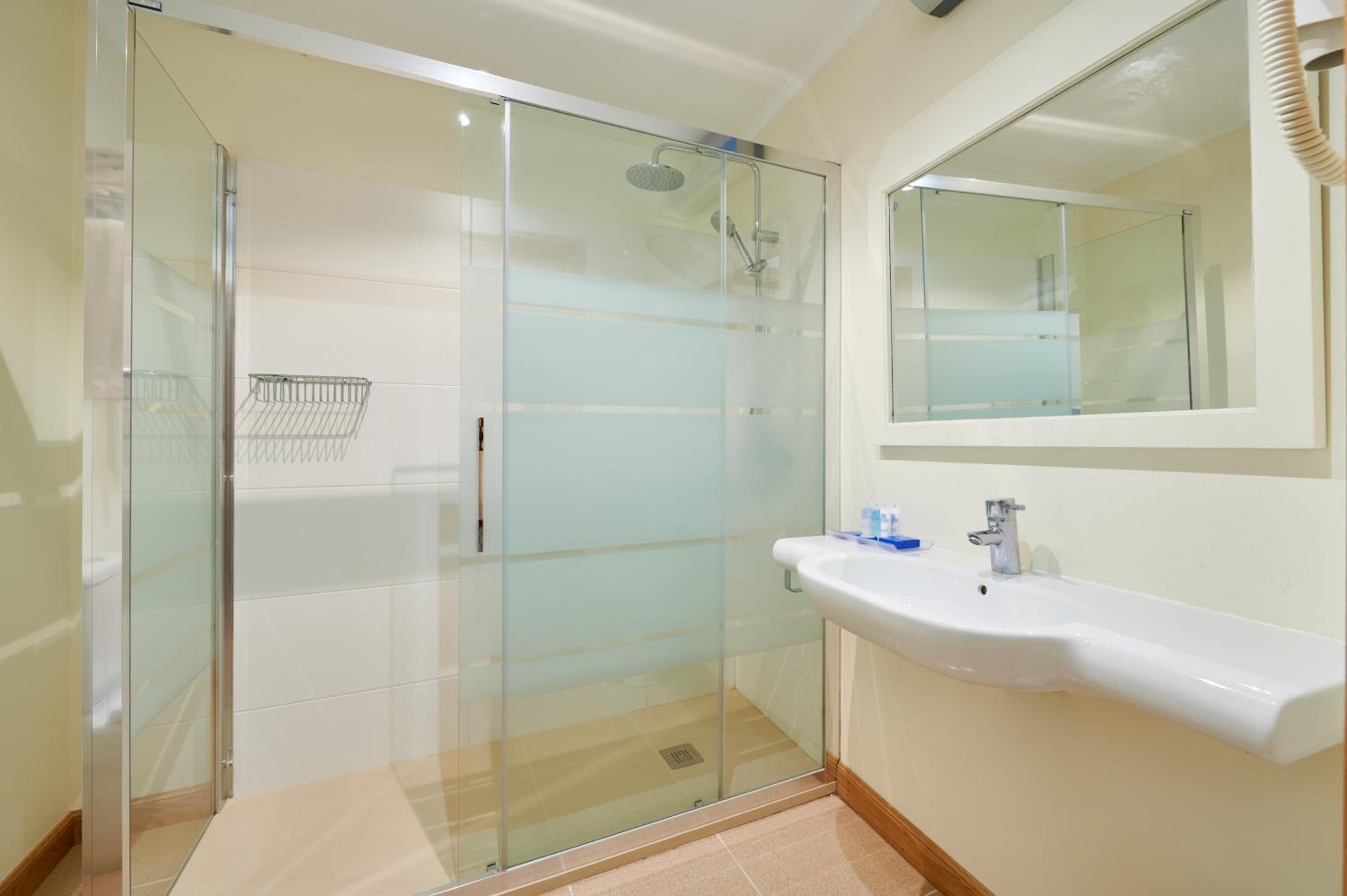 Double or Twin Room photo 2