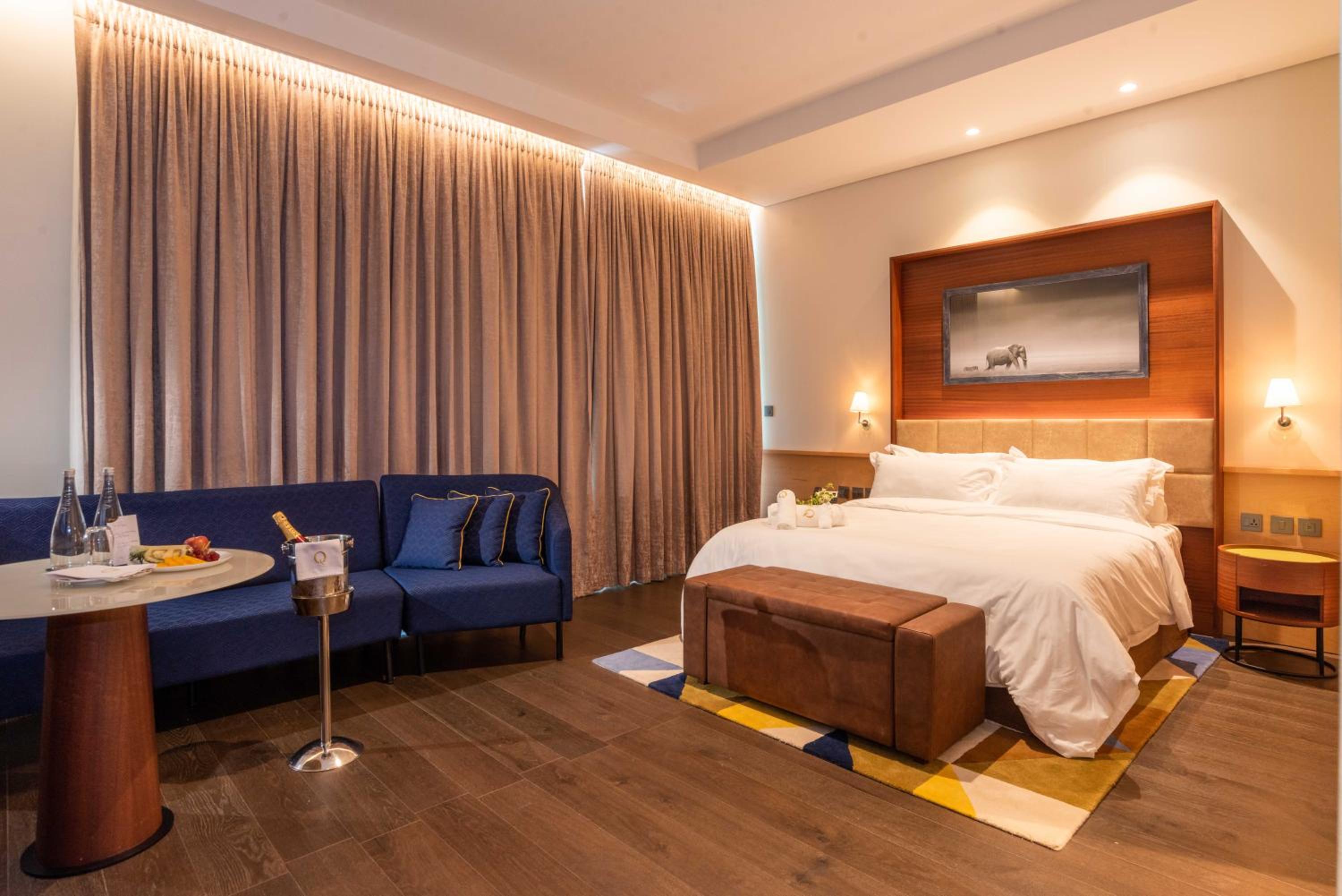 King Suite - Photo 10