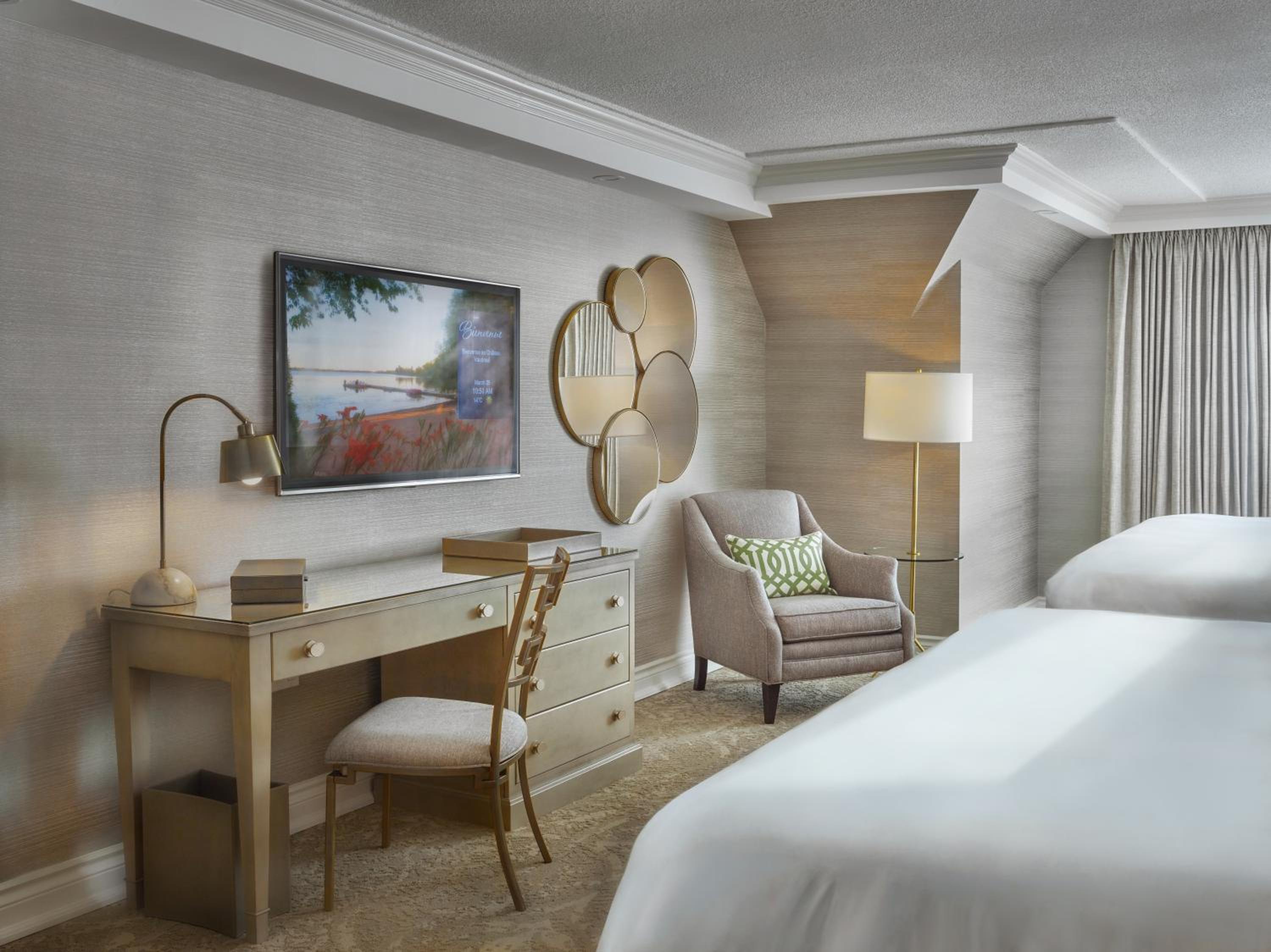 King Suite - Photo 3