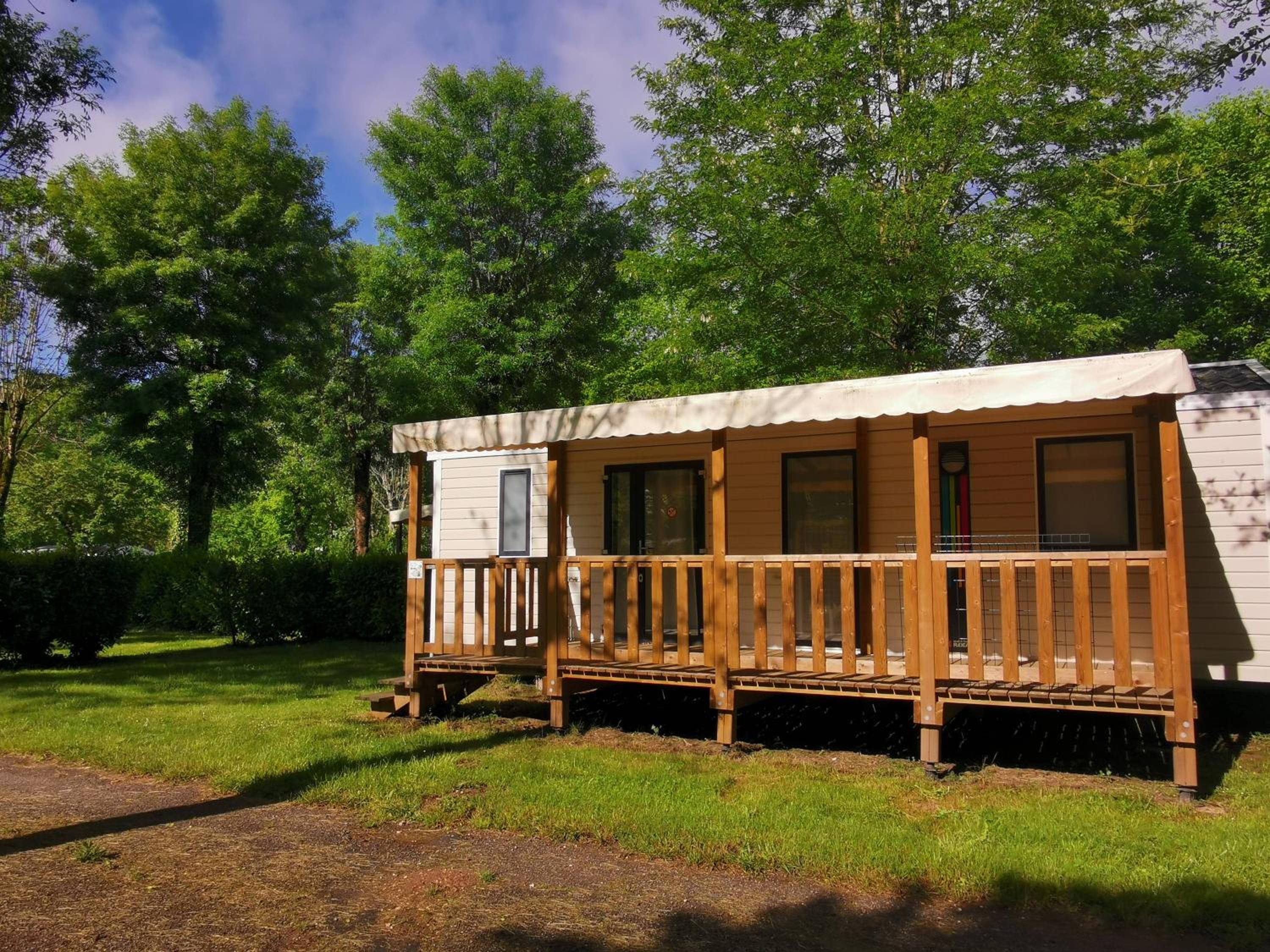 Mobile Home photo 3