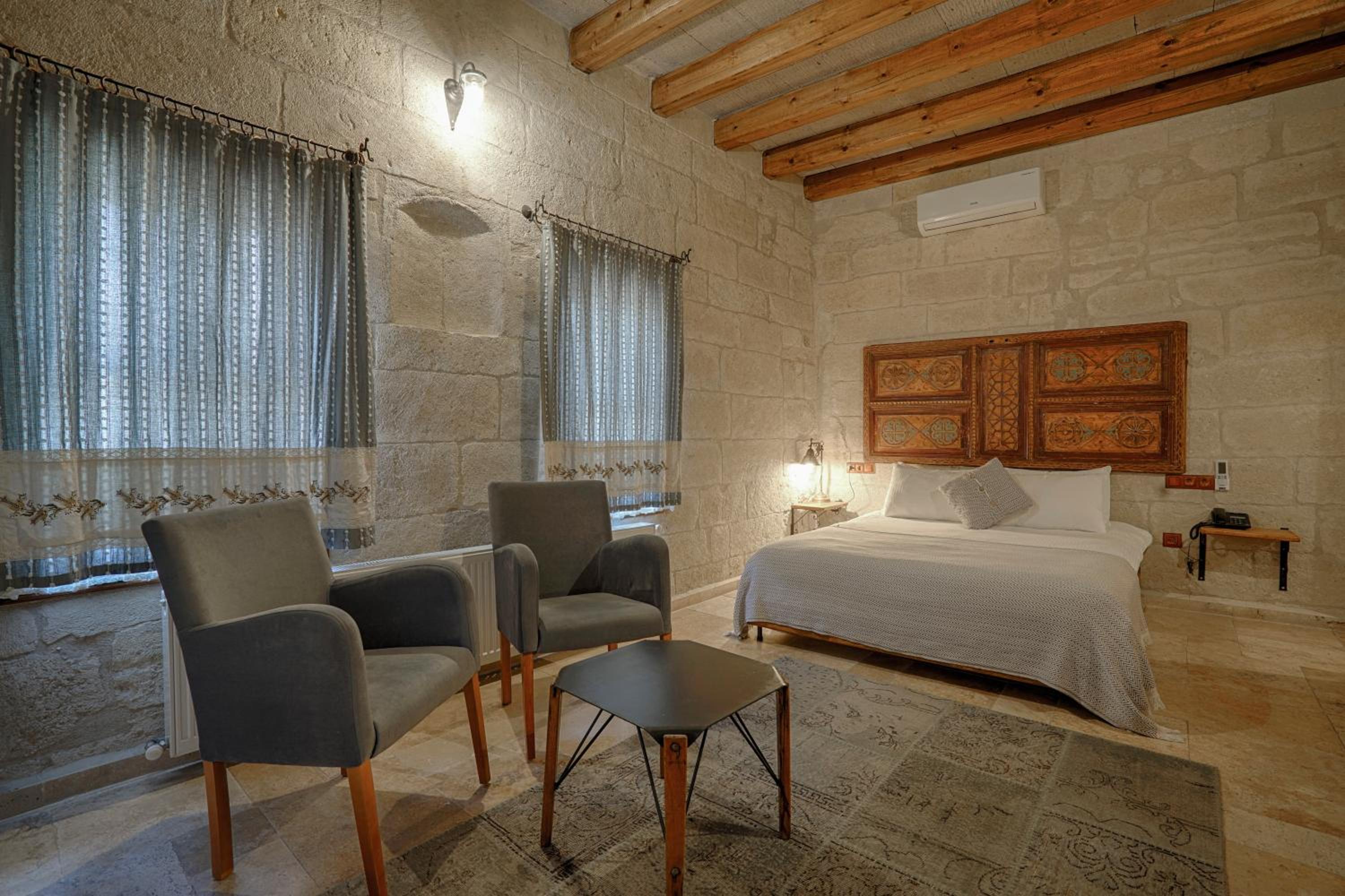 Stone Room - Photo 19