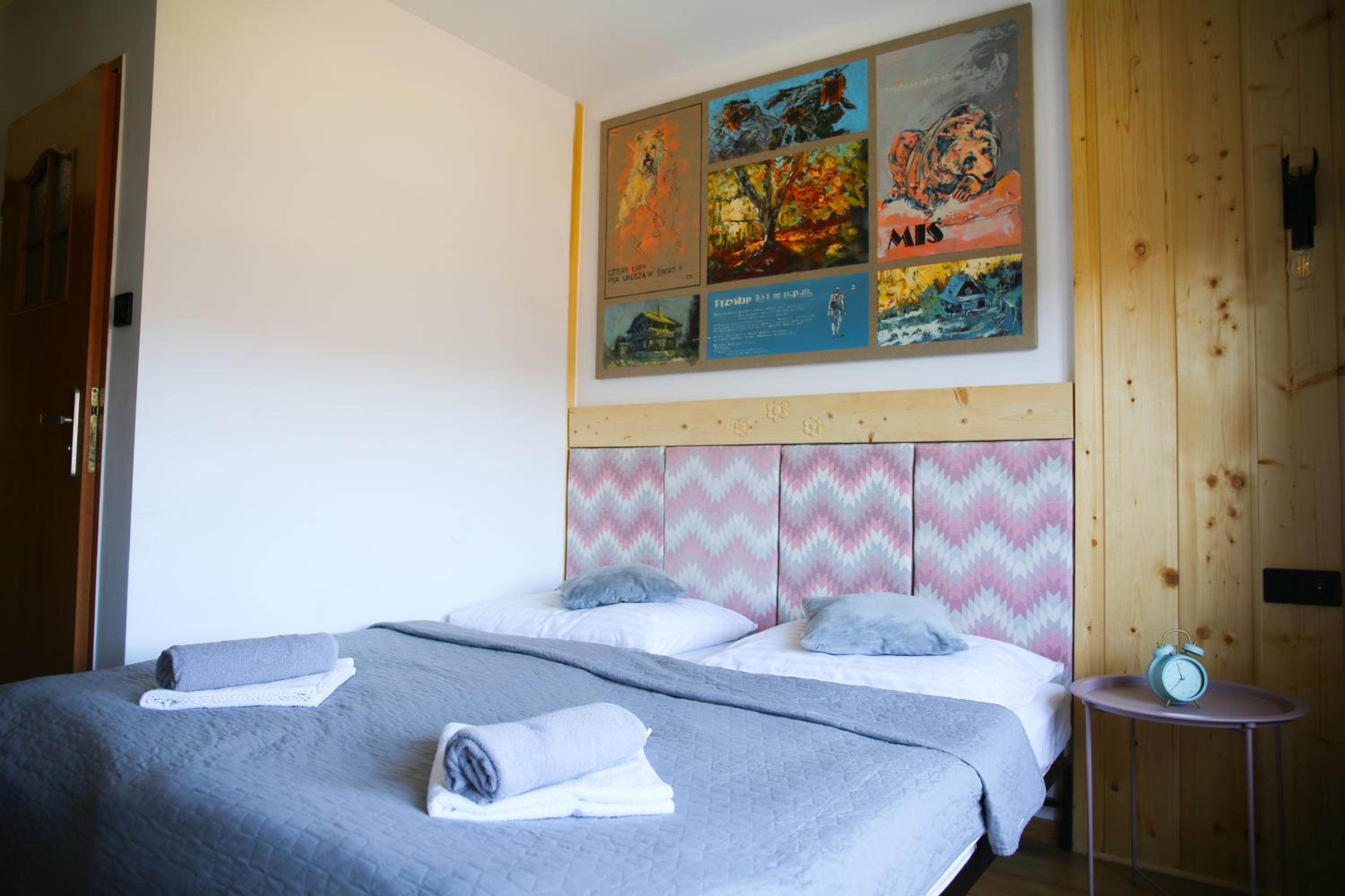 Small Double Room - Photo 1