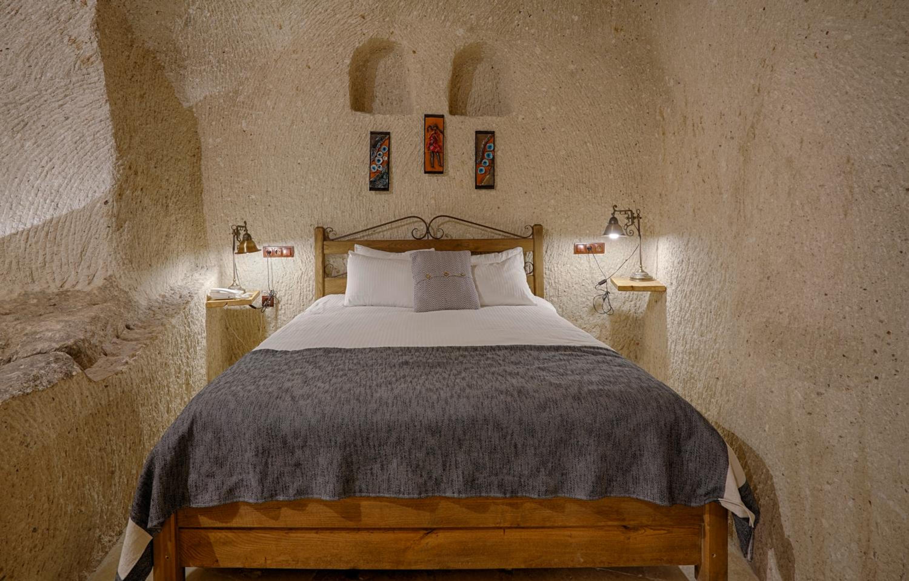 Suite - Photo 31