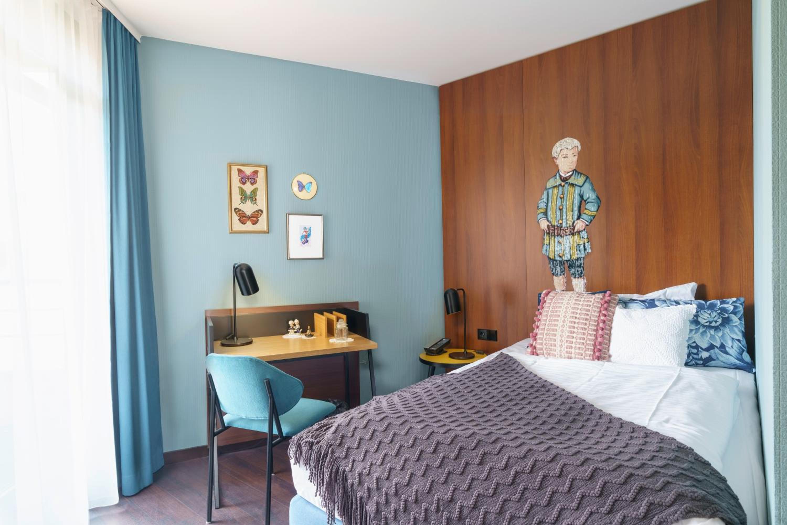 Standard Double Room - Photo 3