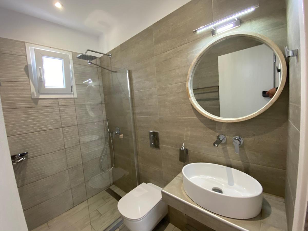 Suite with Partial Sea View photo 2