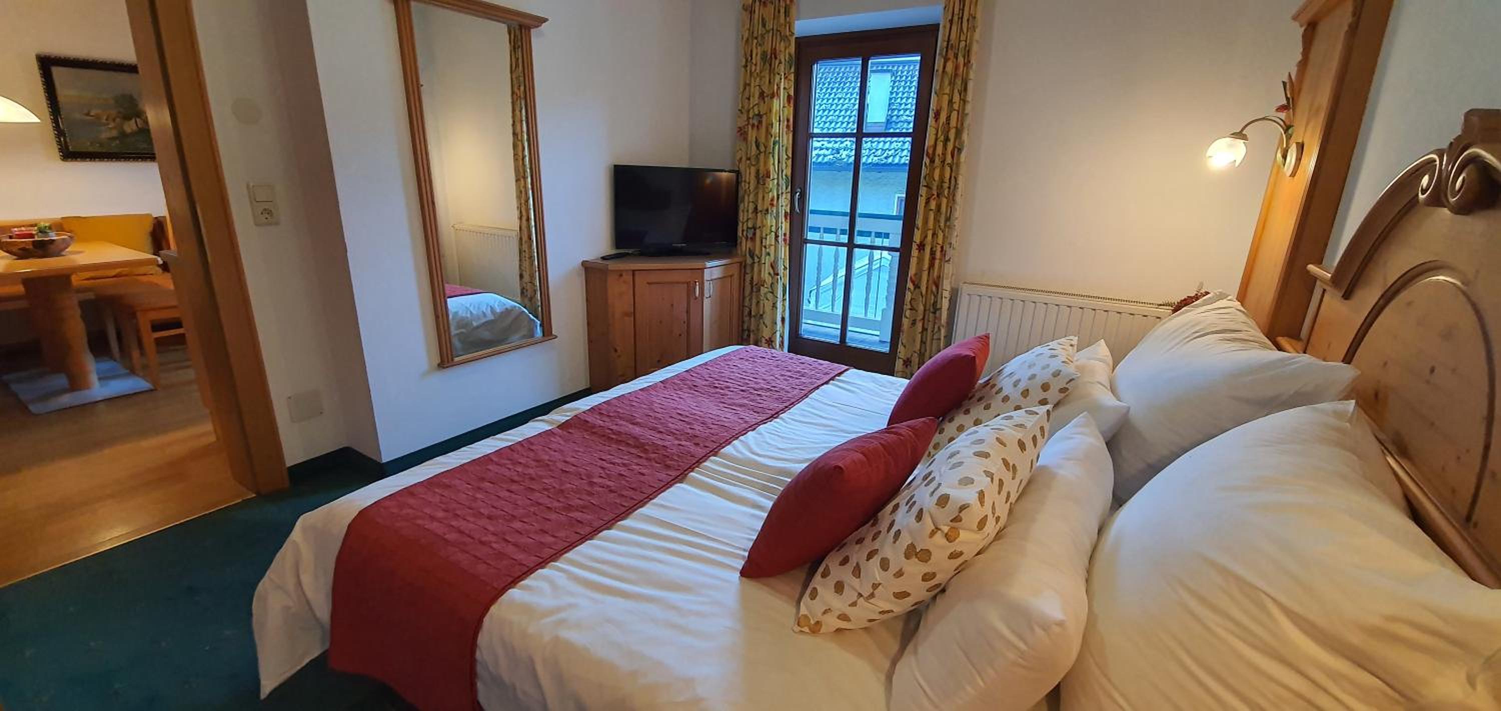 Standard Two-Bedroom Apartment - Photo 1