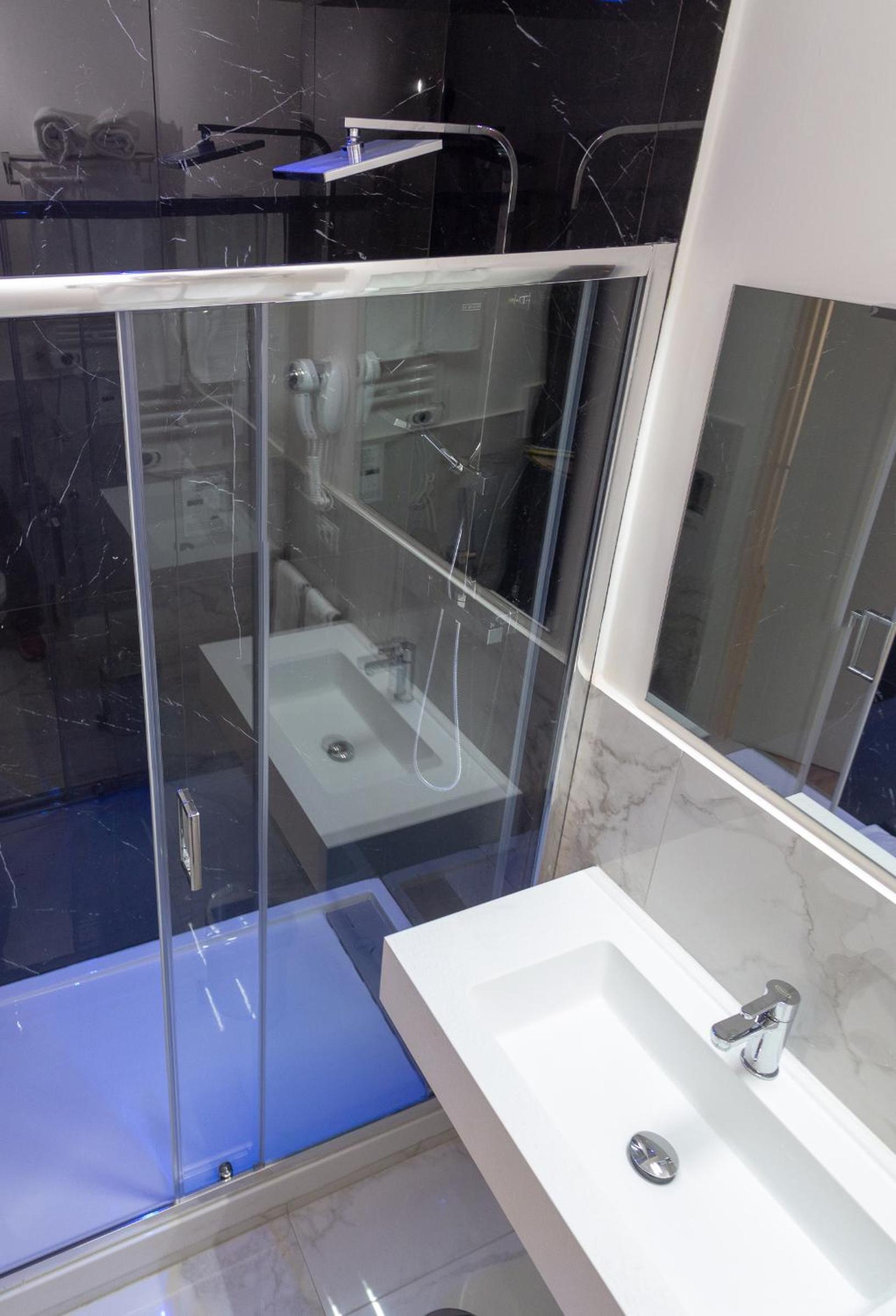 Modern Triple Room photo 3