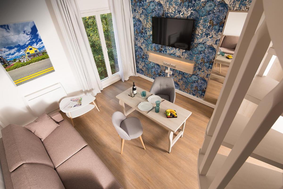 Mezzanine Suite photo 1