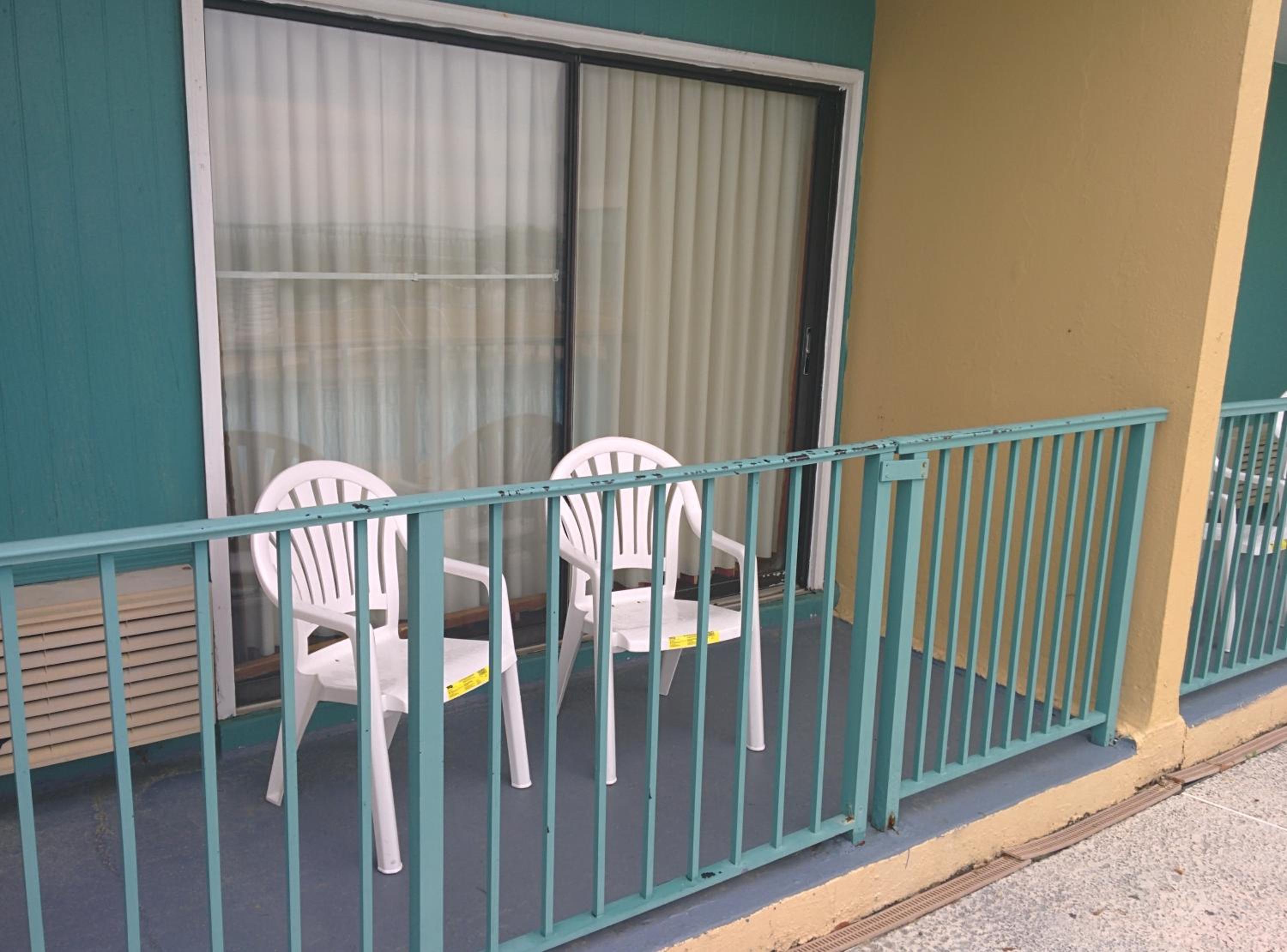 Double Room with Ocean Front - Photo 6