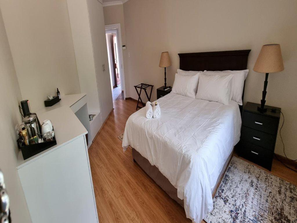 Luxury Queen Room photo 1