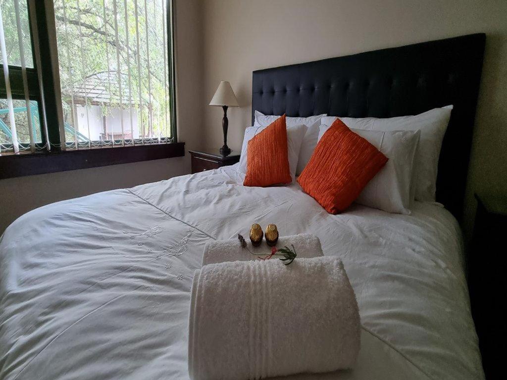 Comfort King Room photo 2