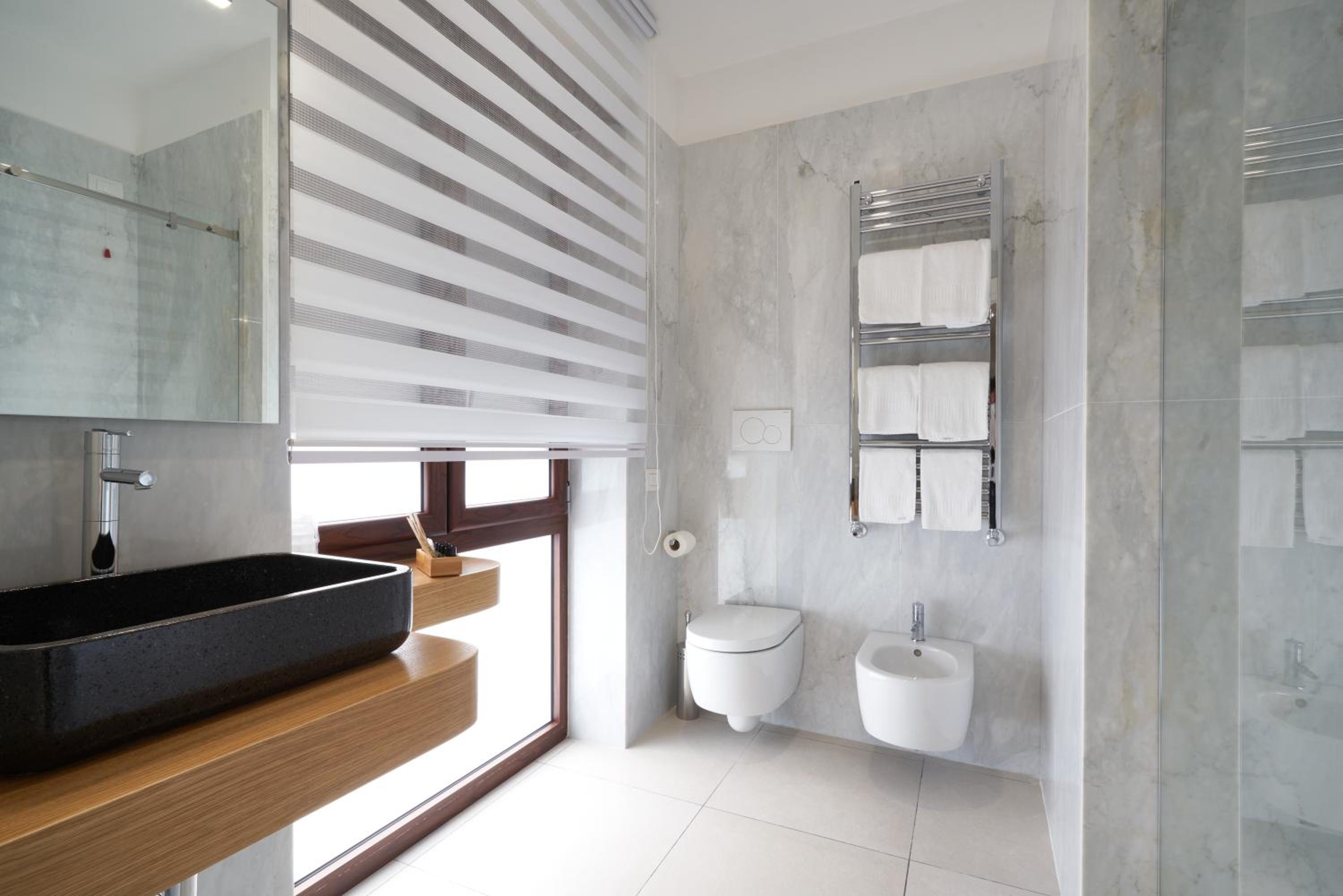 Quadruple Room with Balcony photo 2