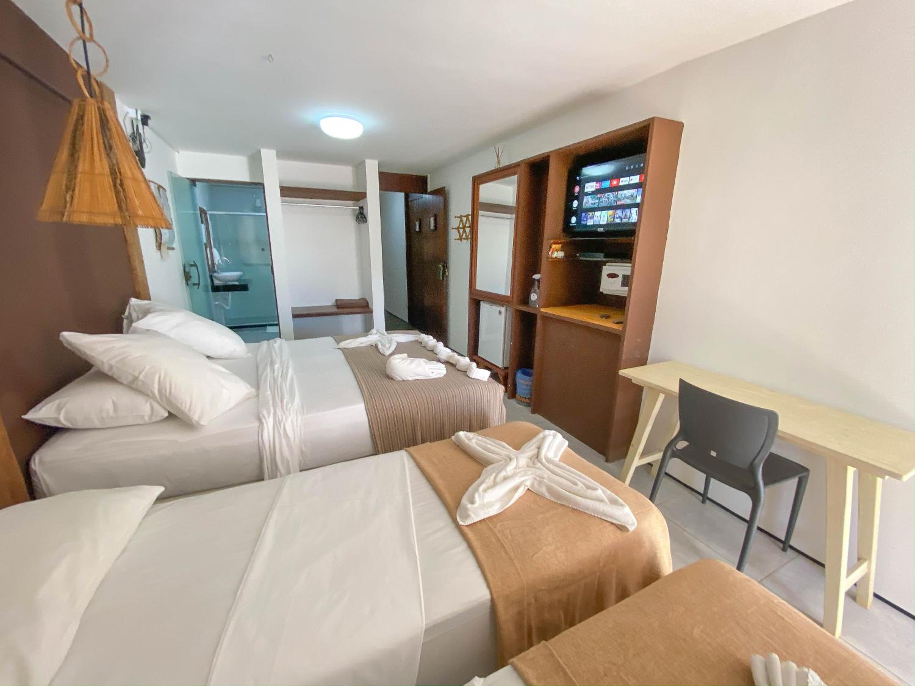 Quadruple Room with Balcony photo 2
