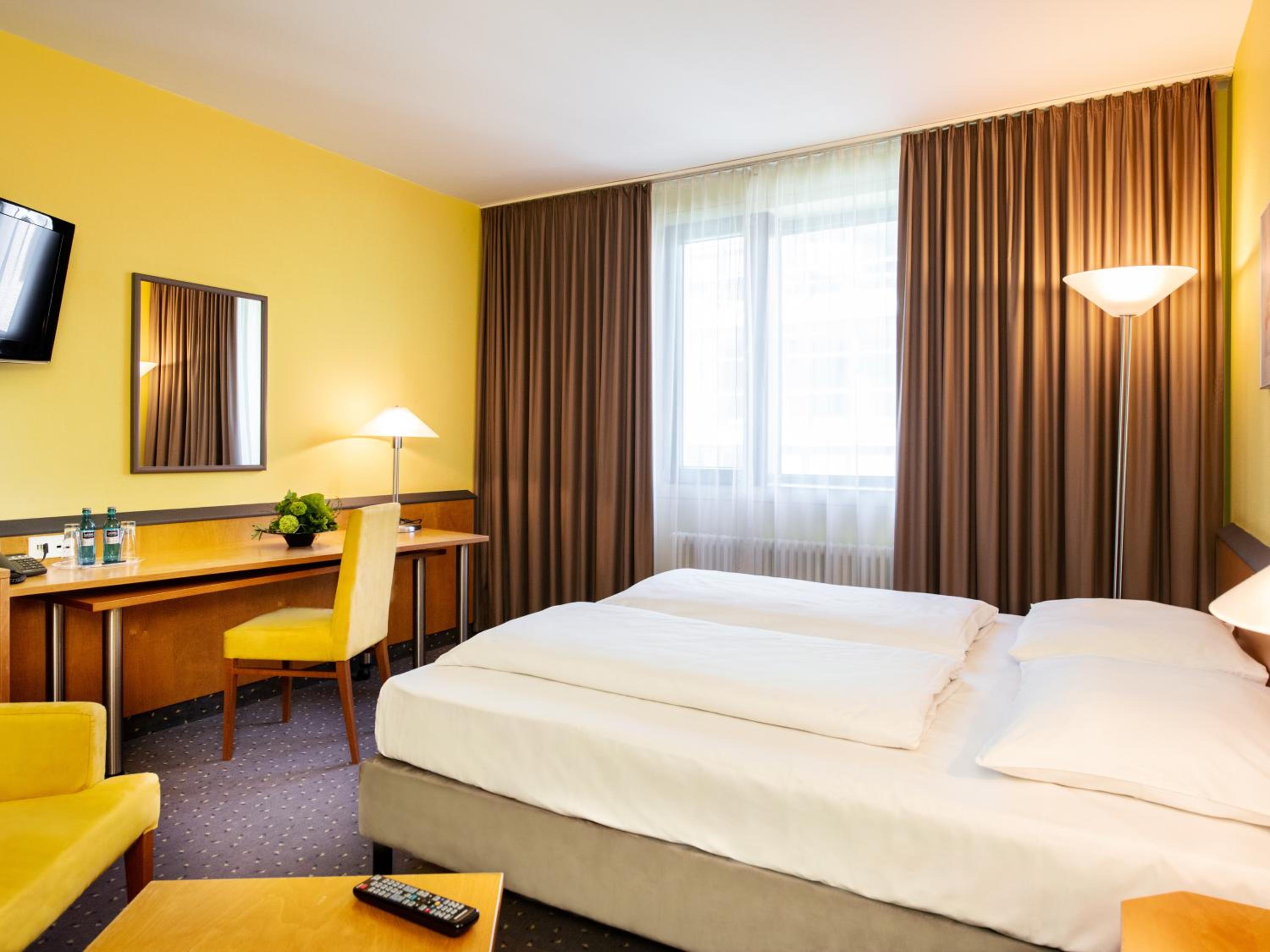 Standard Double Room - Photo 5