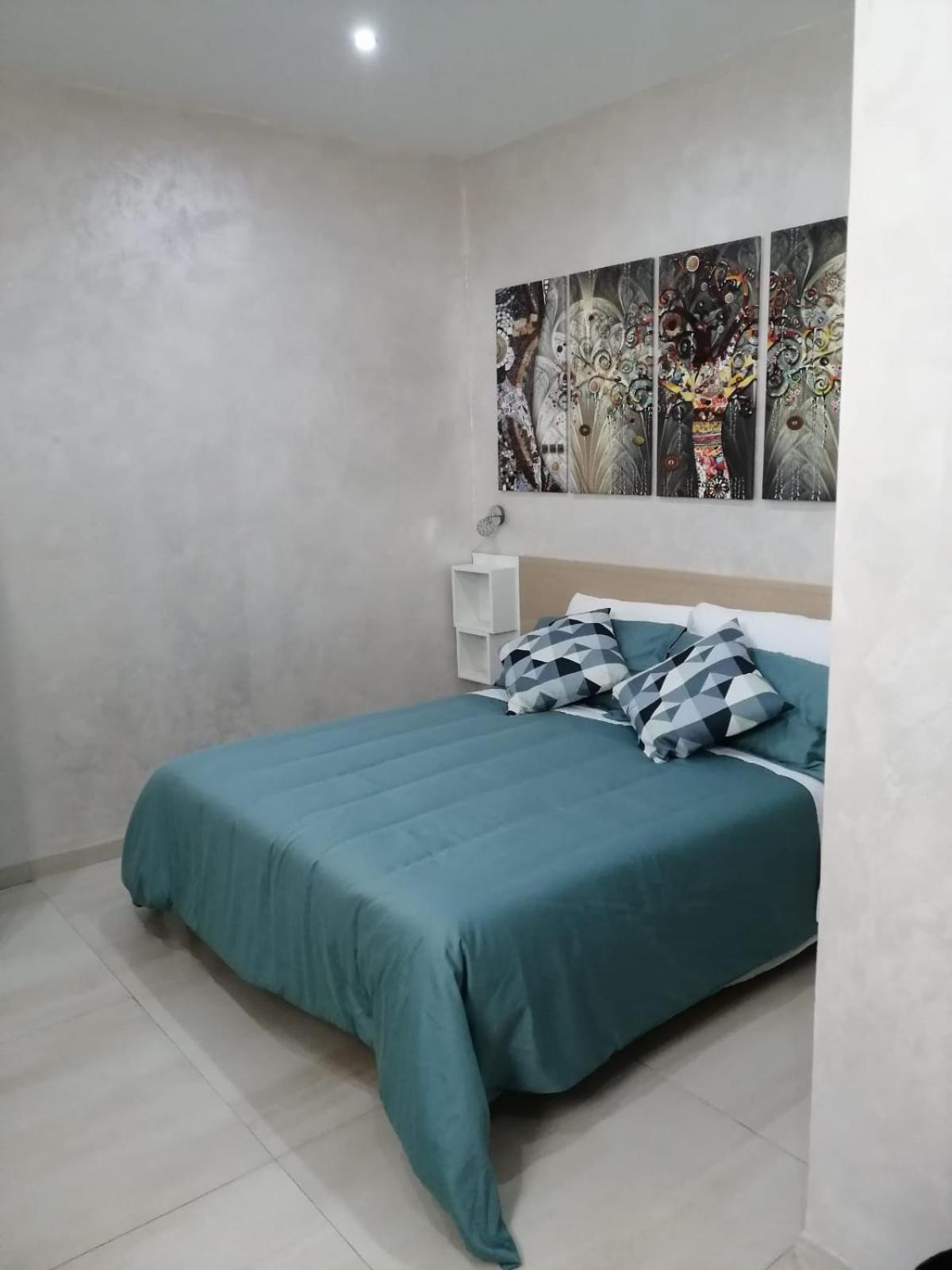 Queen Room - Photo 8