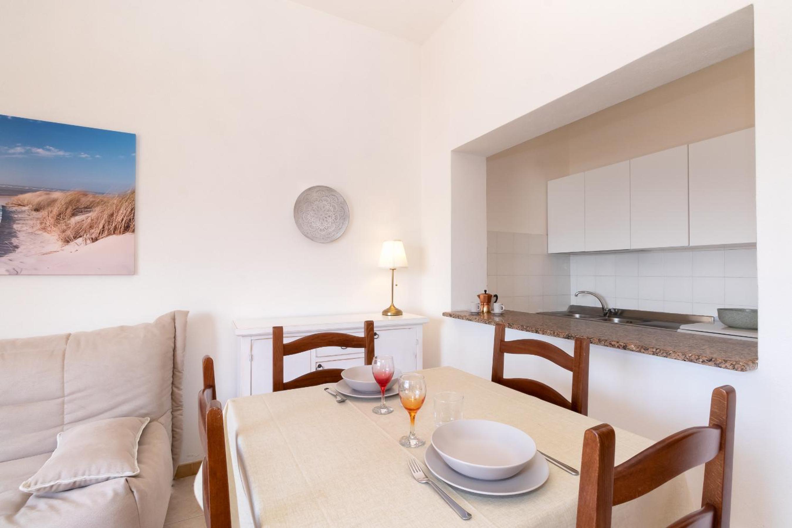 Superior One-Bedroom Apartment with Balcony - Photo 23