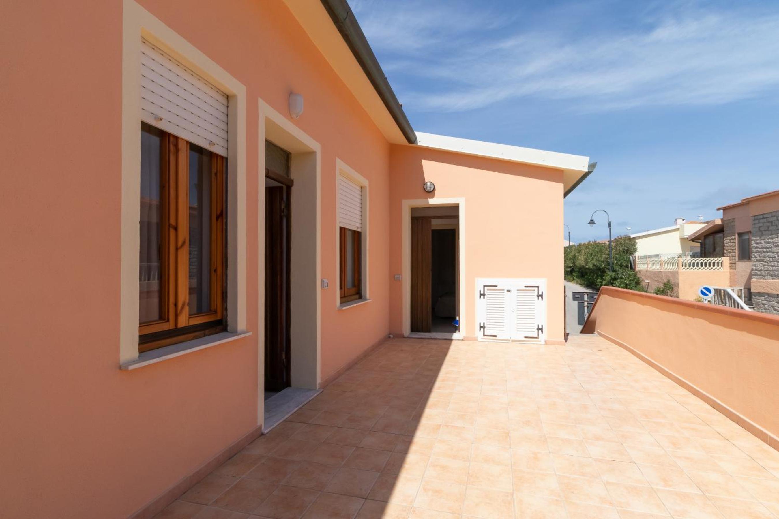 Superior One-Bedroom Apartment with Balcony - Photo 20