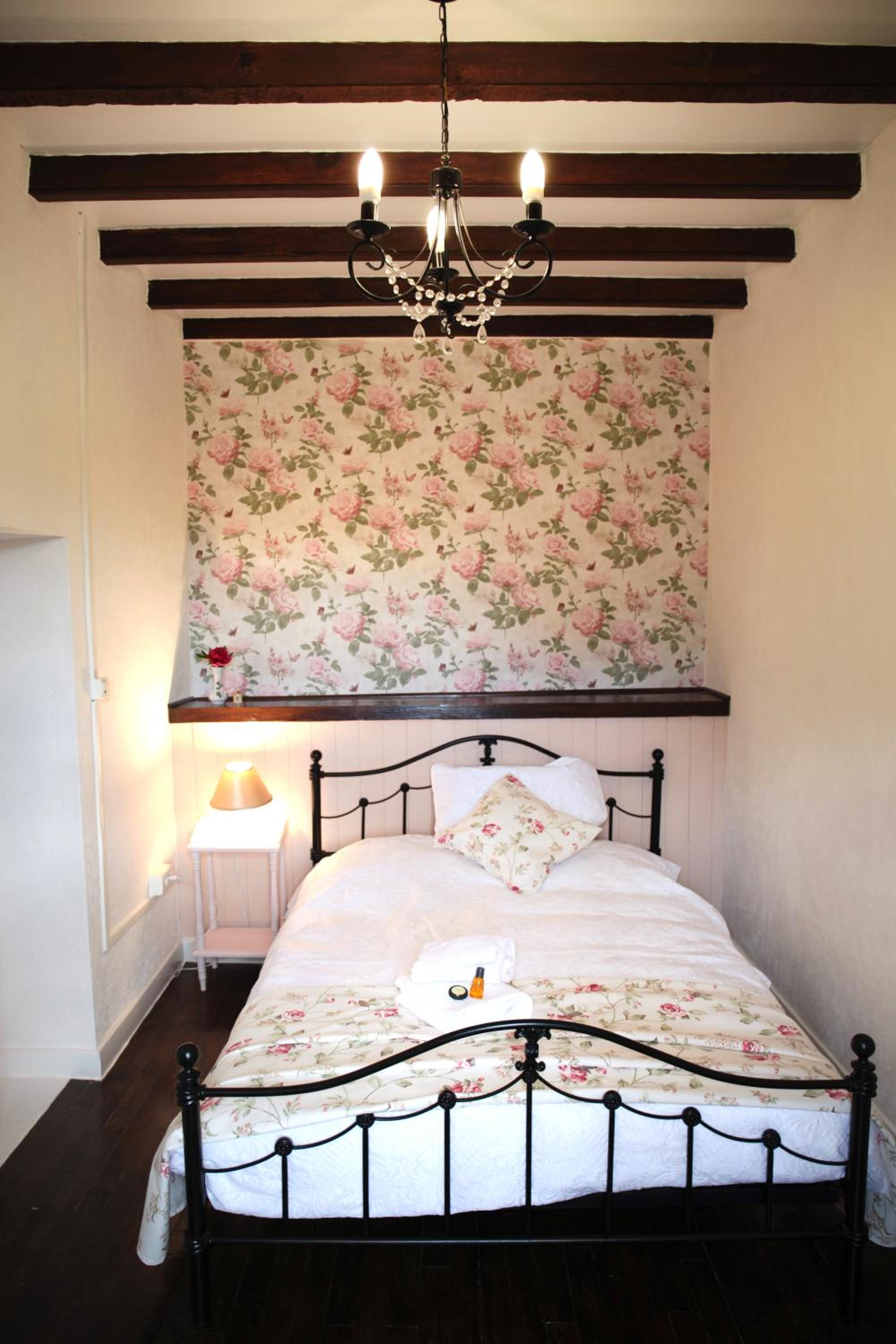 Deluxe King Room photo 2
