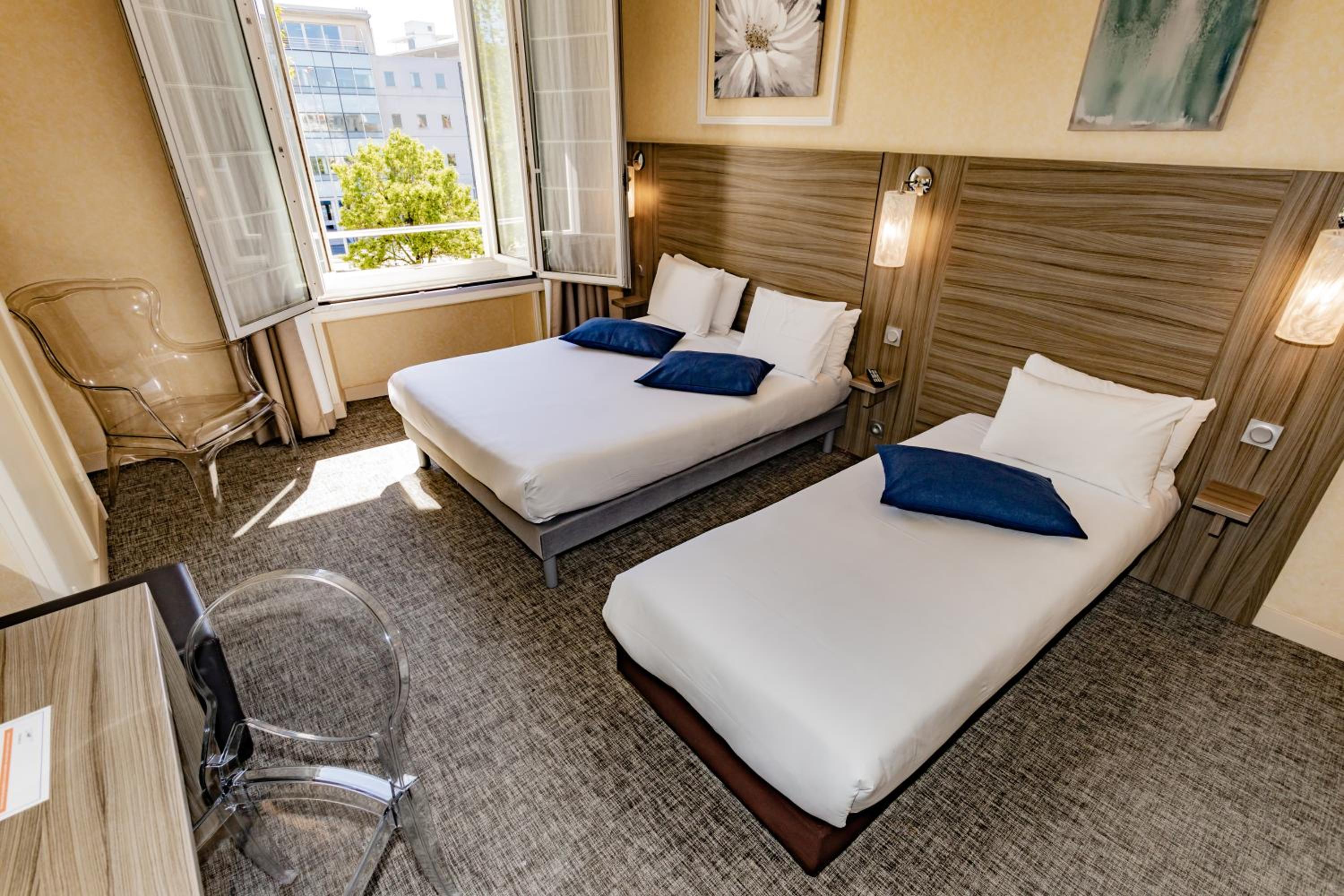 Superior Triple Room - Photo 3