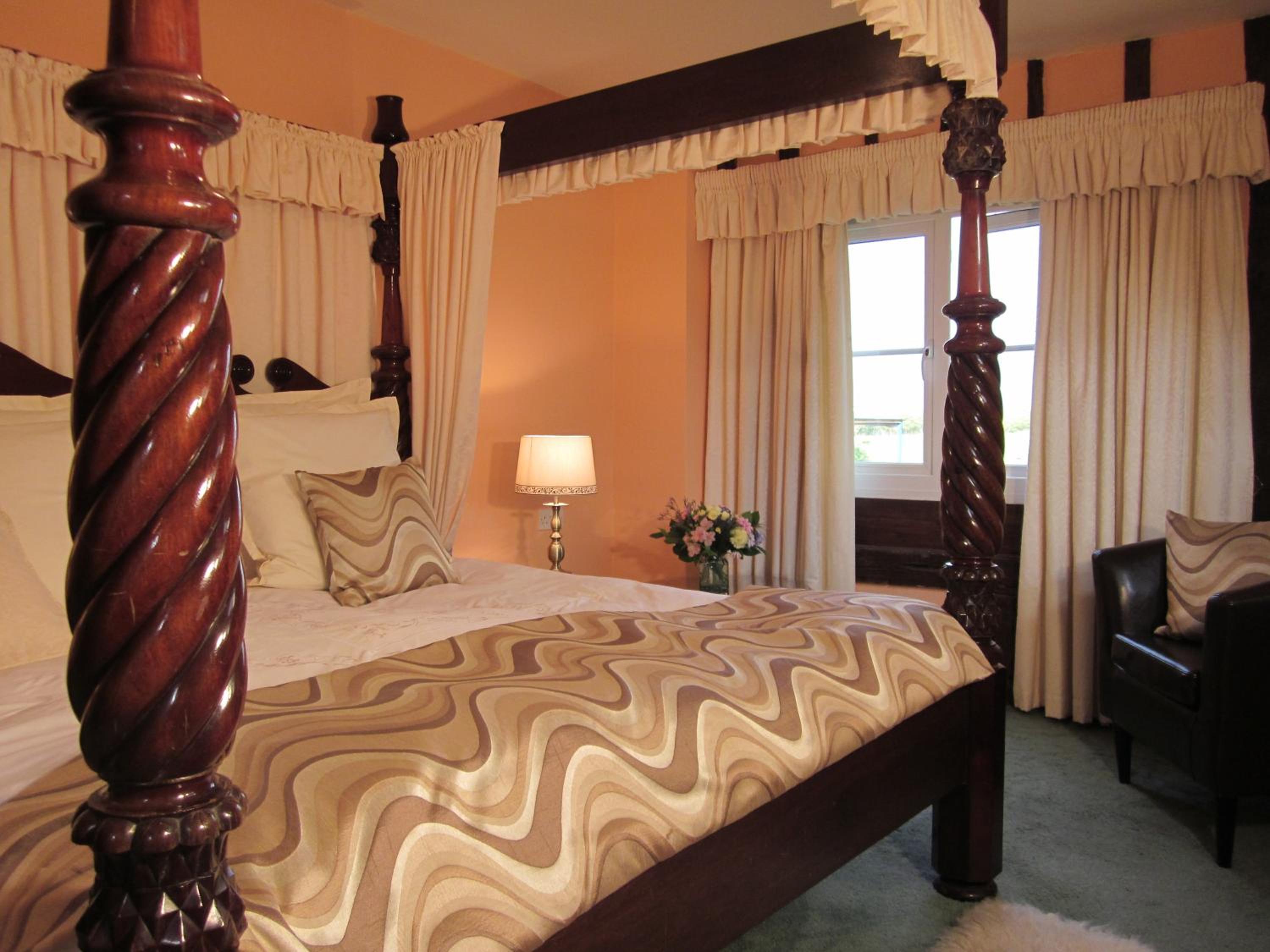 Deluxe Double Room with Four Poster Bed