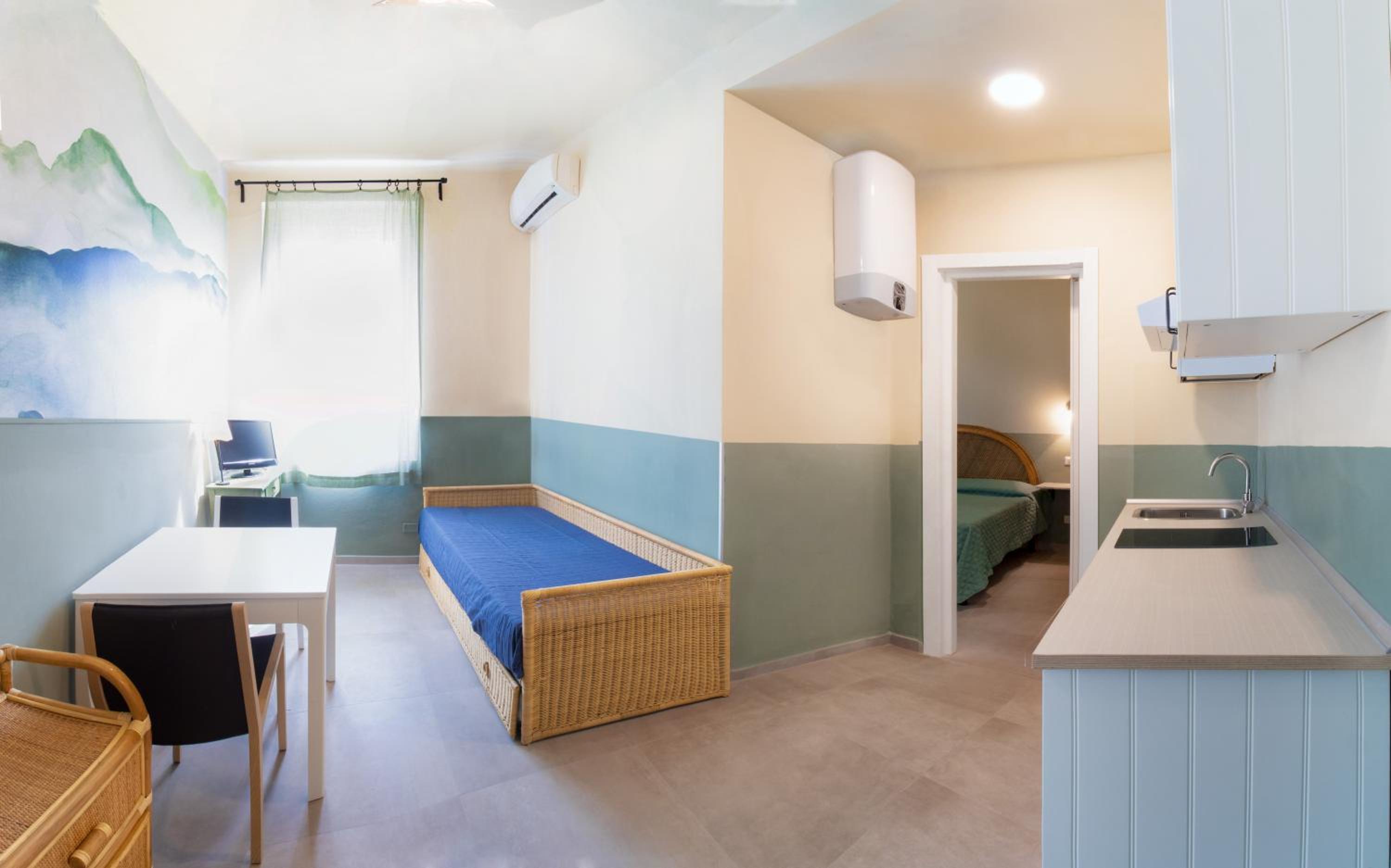 One-Bedroom Apartment