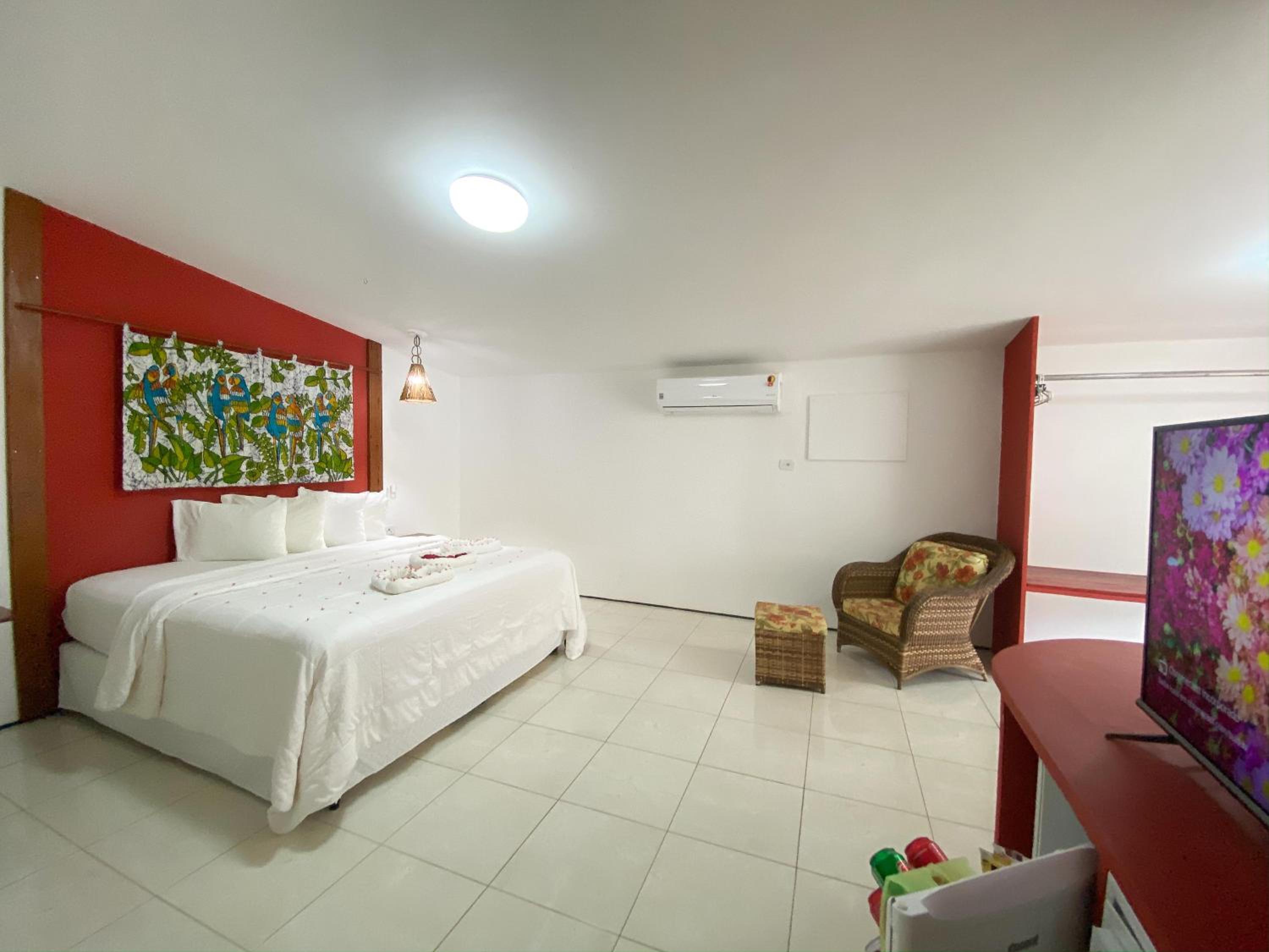 Deluxe Suite photo 2