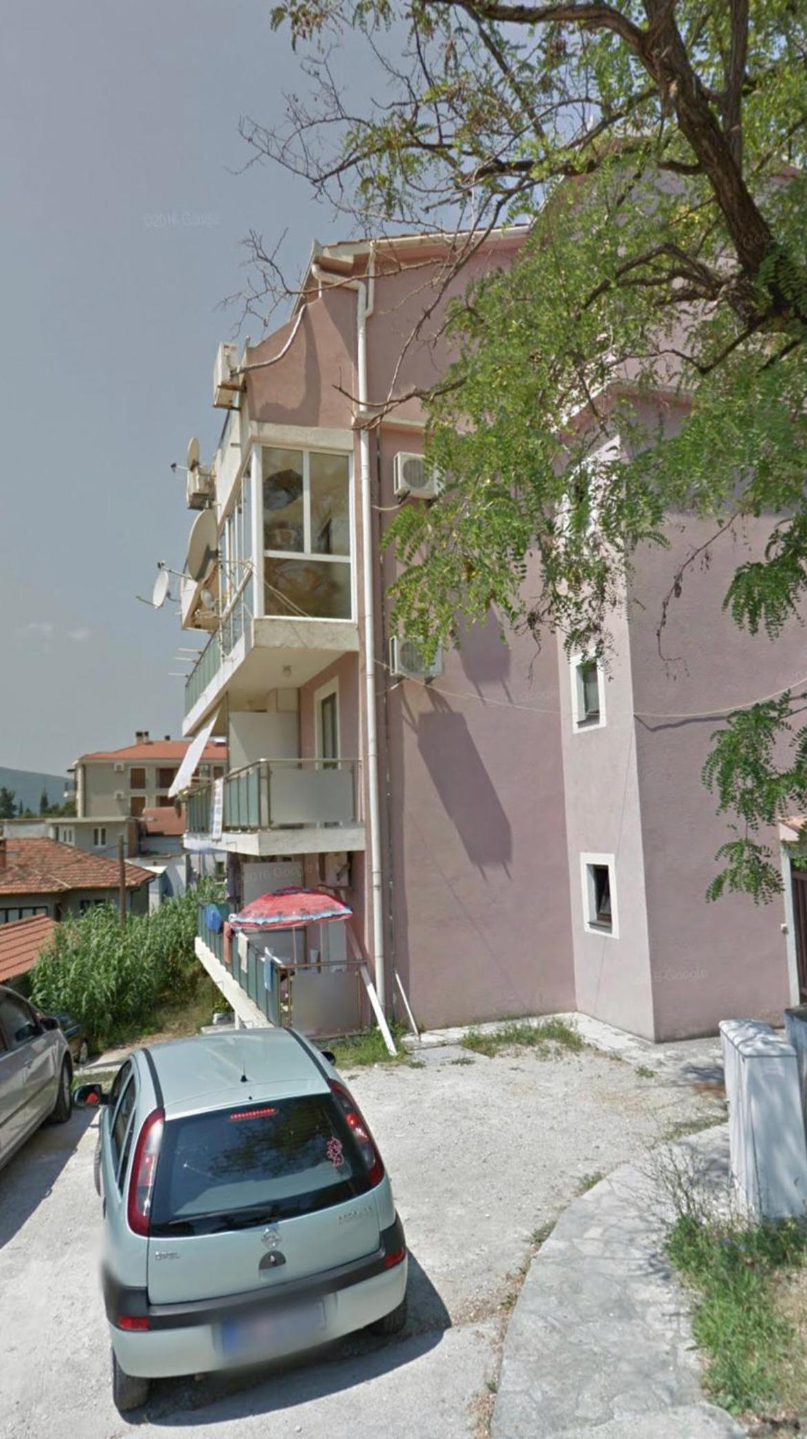 Studio Apartment photo 3