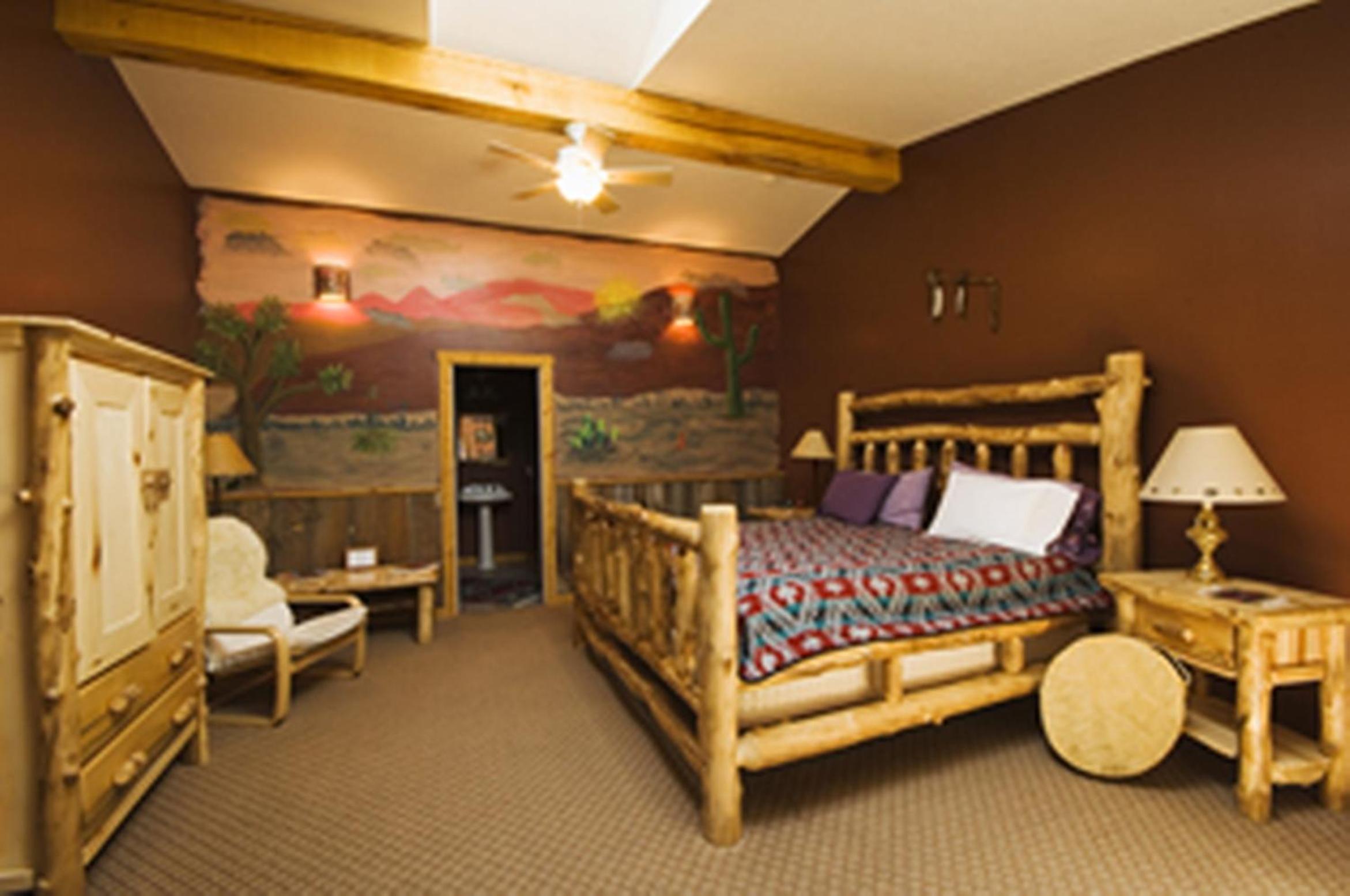 Deluxe King Room - Non-Smoking photo 3