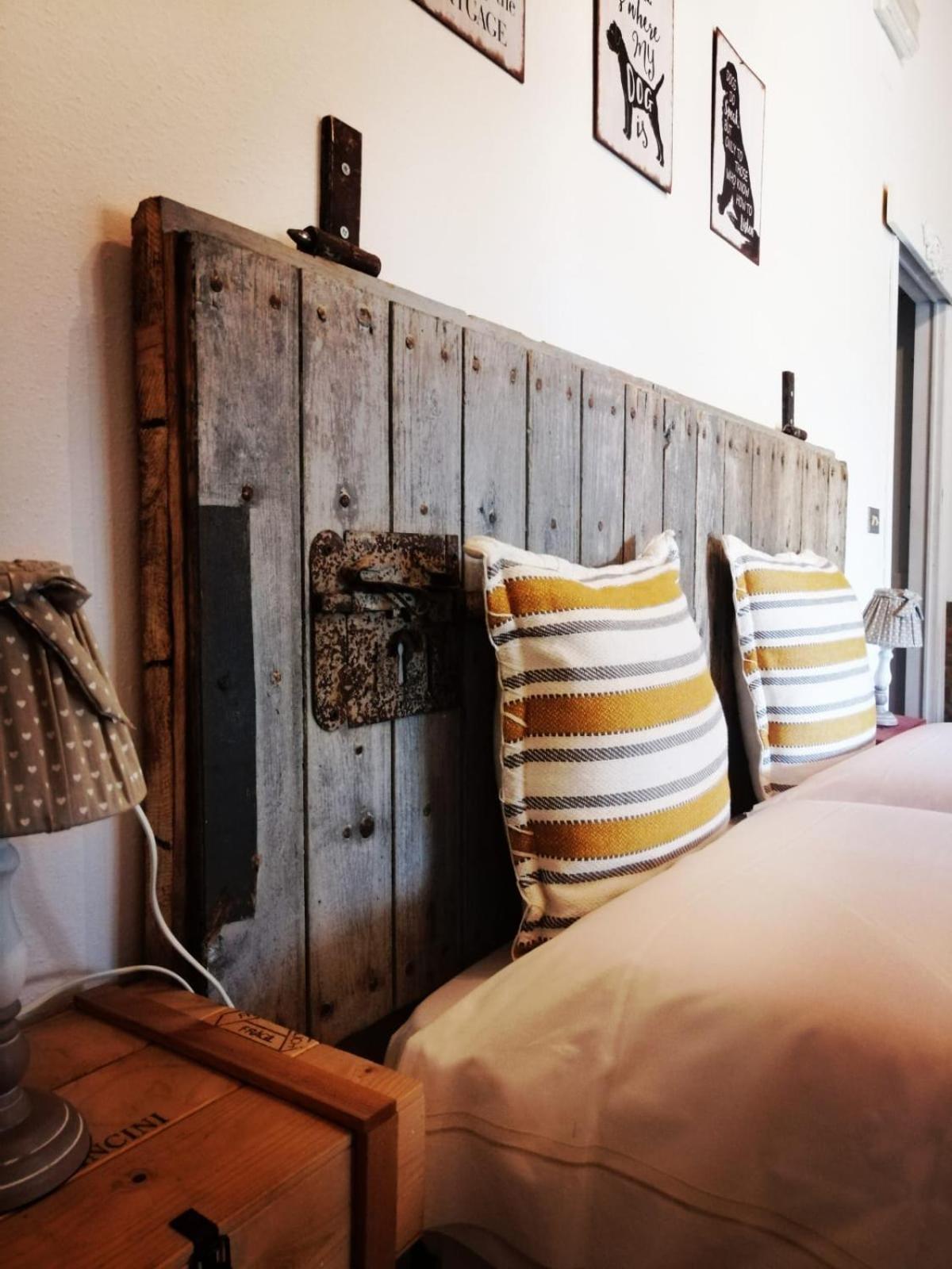 Large Double Room photo 1