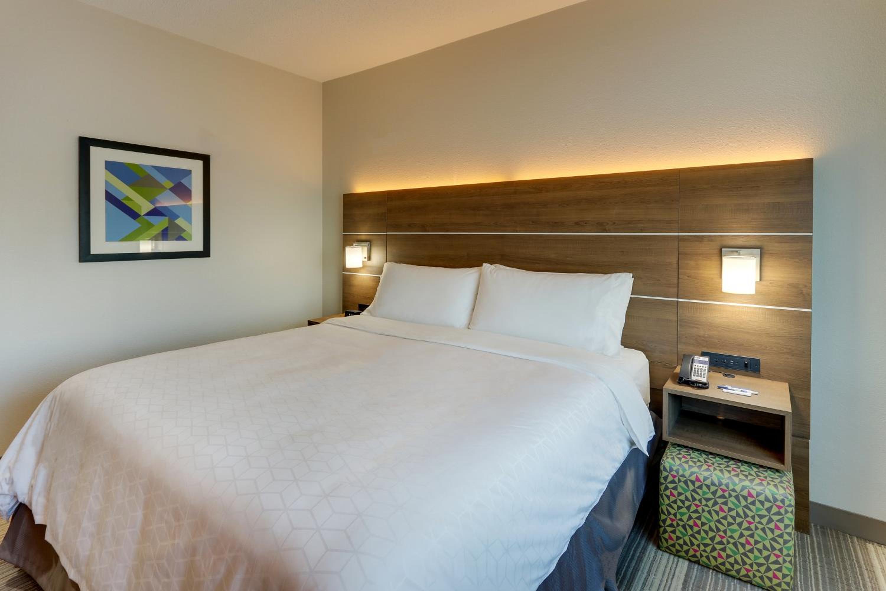 Standard Room - Photo 1